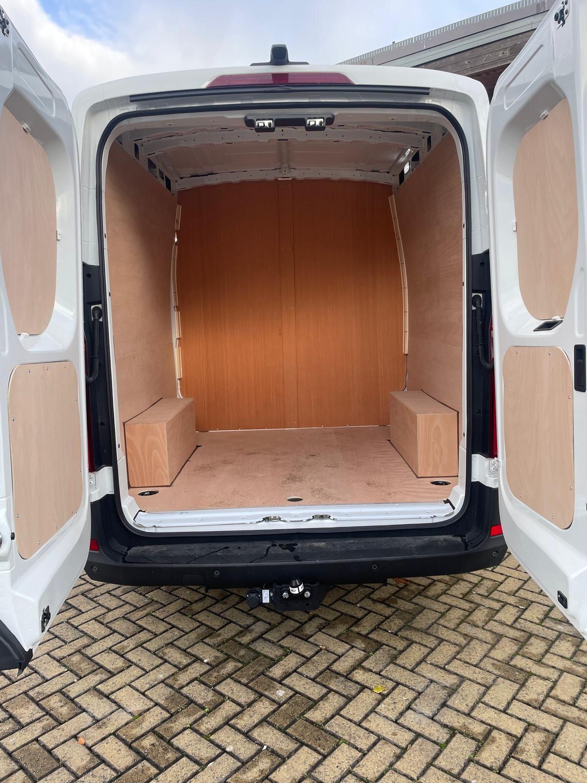 MAXUS Deliver 9 2.0 D20 FWD L3 H2 Euro 6 (s/s) 5dr
