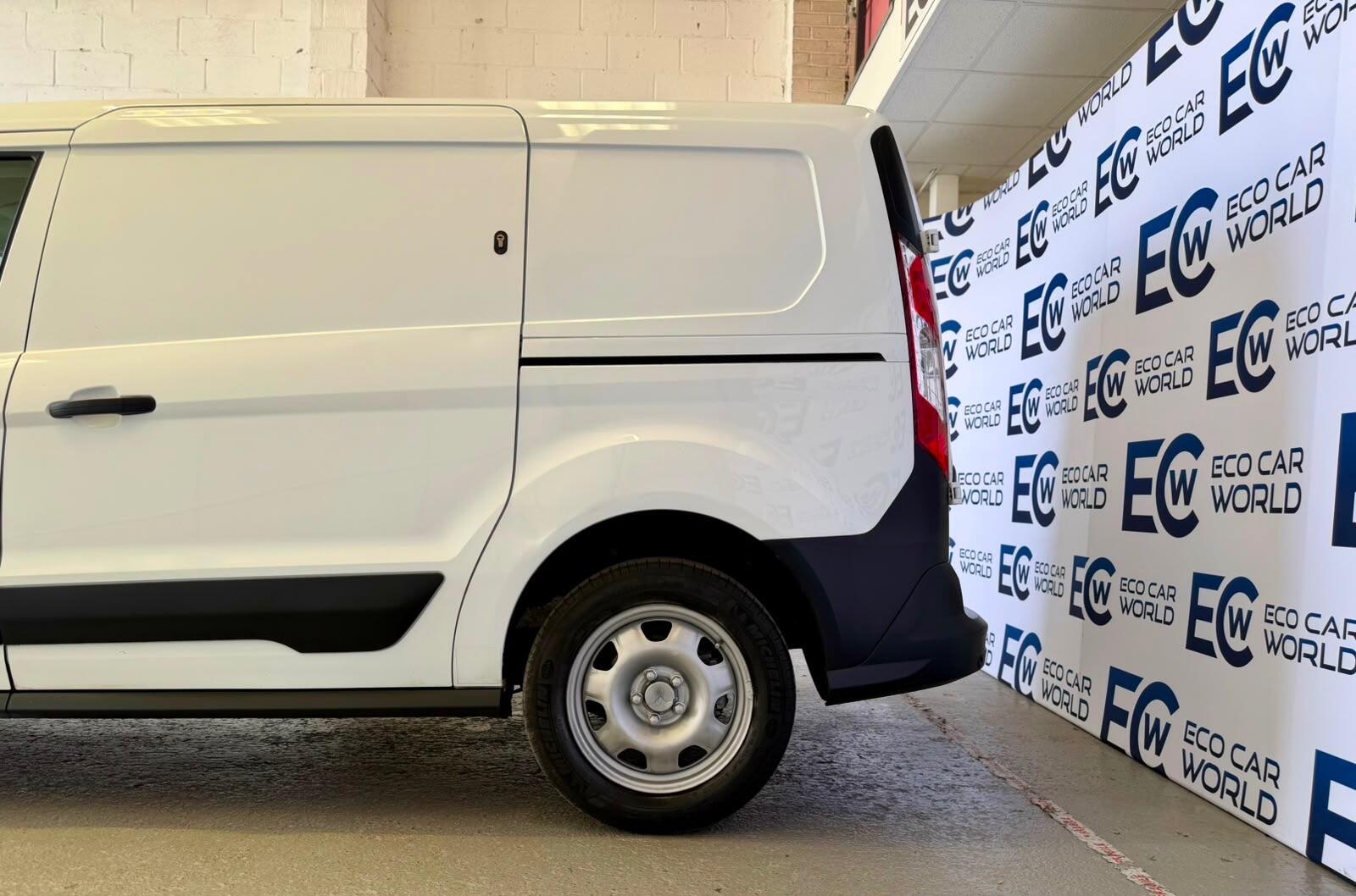 Ford Transit Connect - photo 21