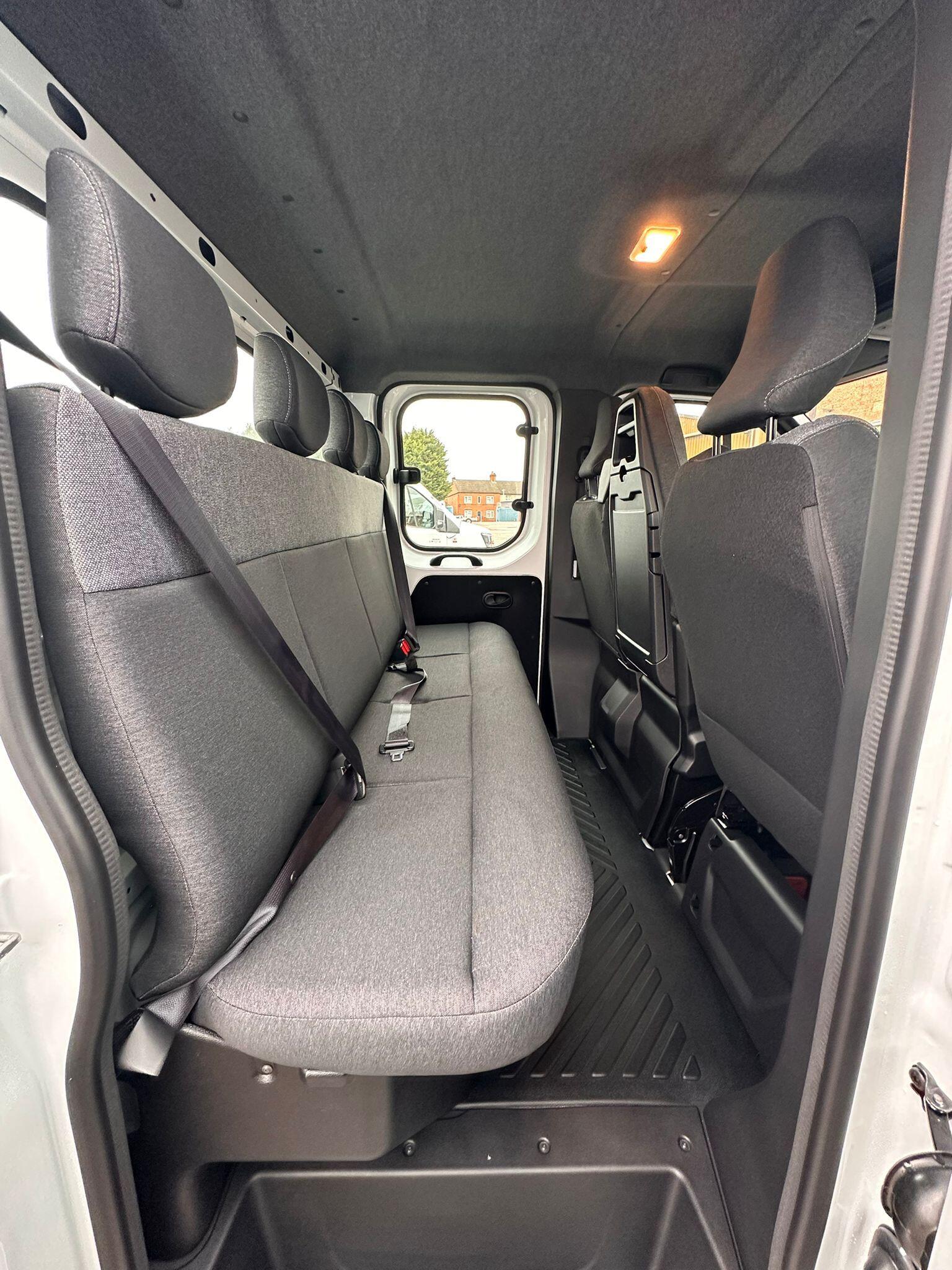 Nissan Interstar 2.0 dCi 35 Acenta Chassis Double Cab 4dr Diesel Manual L3 Euro 6 (s/s) (150 ps)