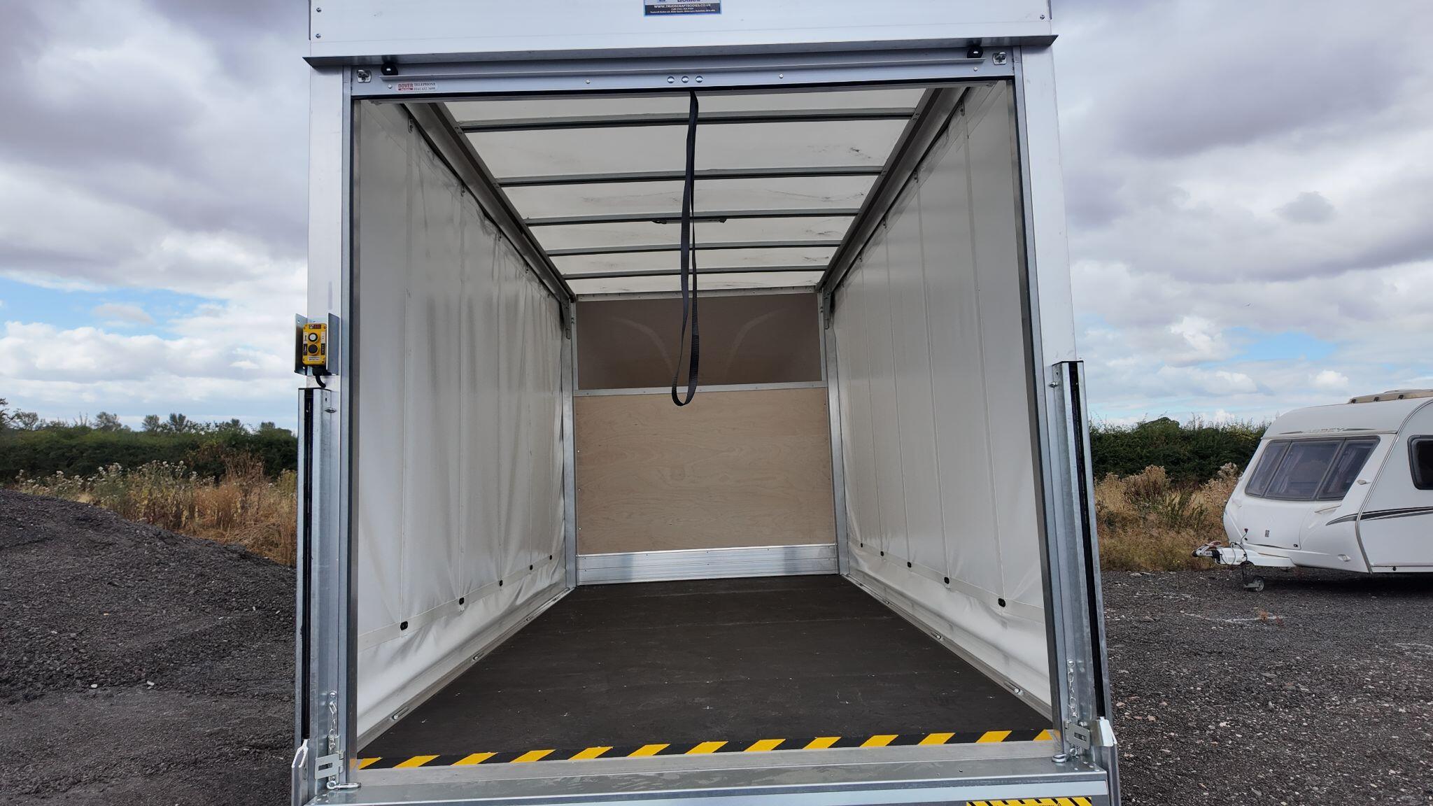 Renault Master 2.0 dCi LL35 Advance L3 H1 Euro 6 (s/s) 2dr (Tail Lift)