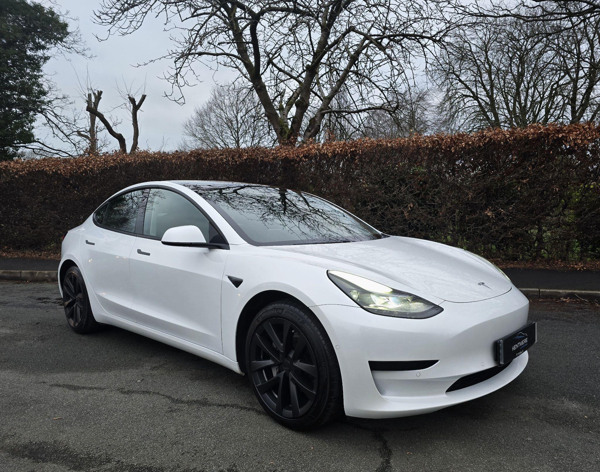 2021 Tesla Model 3 Standard Range Plus Auto RWD 4dr