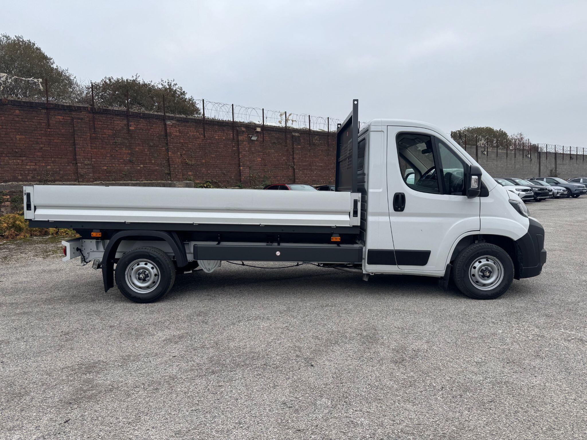 Vauxhall Movano 2.2 CDTi 3500 BiTurbo Prime Dropside 2dr Diesel Manual L3 H1 Euro 6 (s/s) (140 ps)