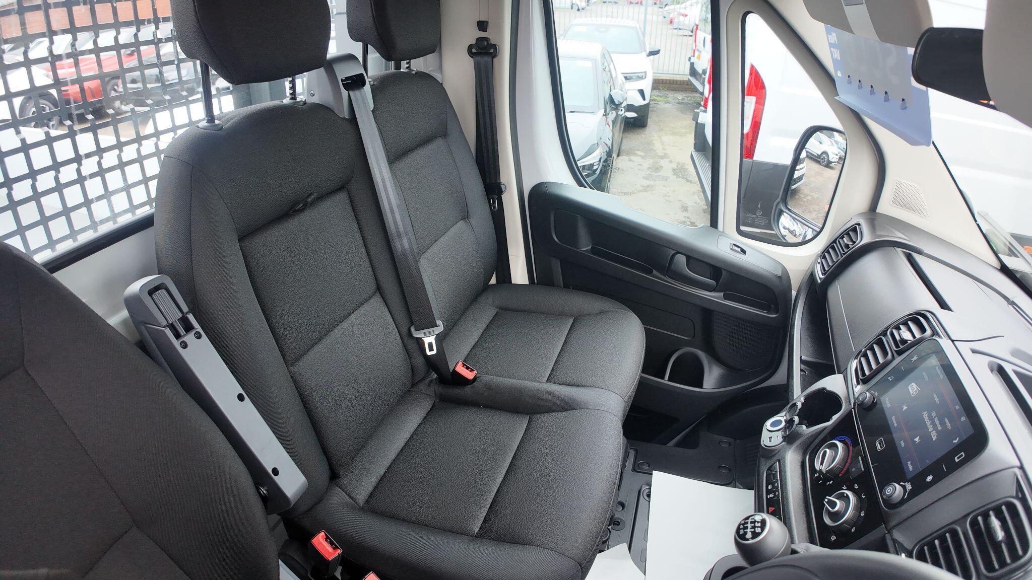 Citroen Relay 2.2 3.5t Enterprise L2 Euro 6 (s/s) 2dr (Heavy)