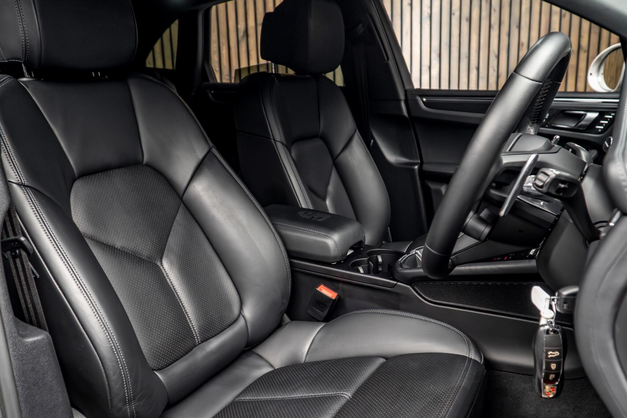 2022 PORSCHE MACAN 2.0T PDK 4WD Euro 6 (s/s) 5dr 2