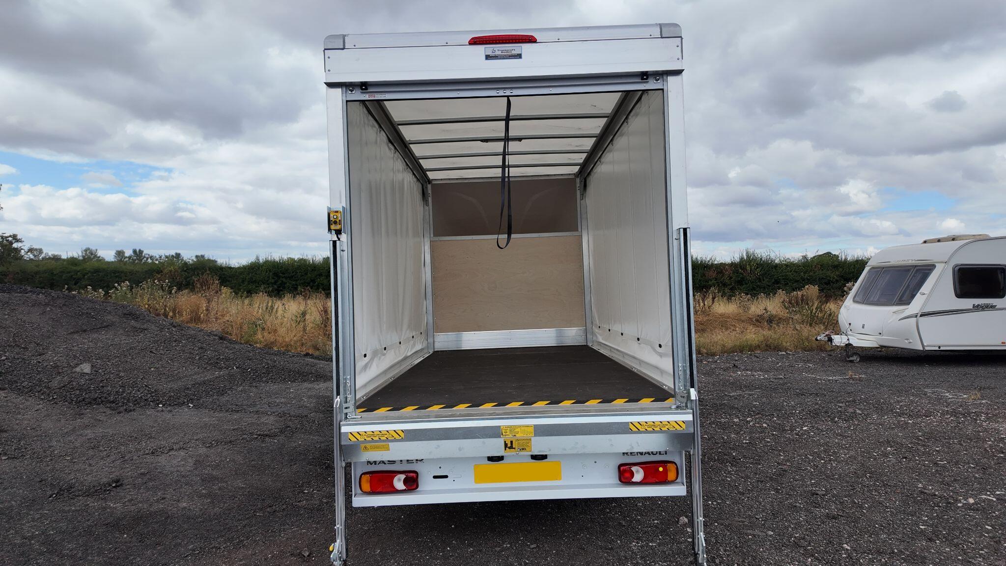 Renault Master 2.0 dCi LL35 Advance L3 H1 Euro 6 (s/s) 2dr (Tail Lift)