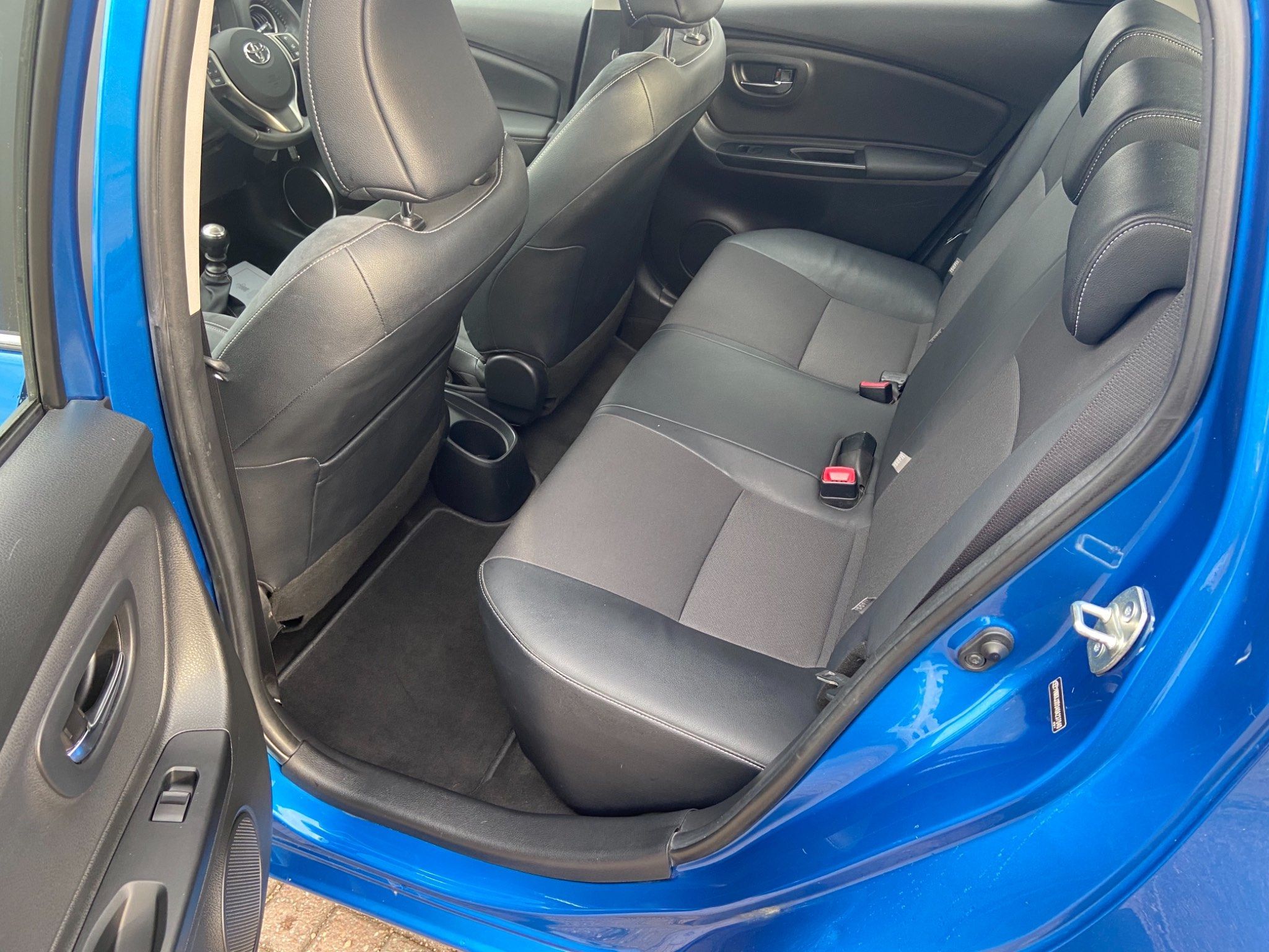 Used Toyota Yaris for sale