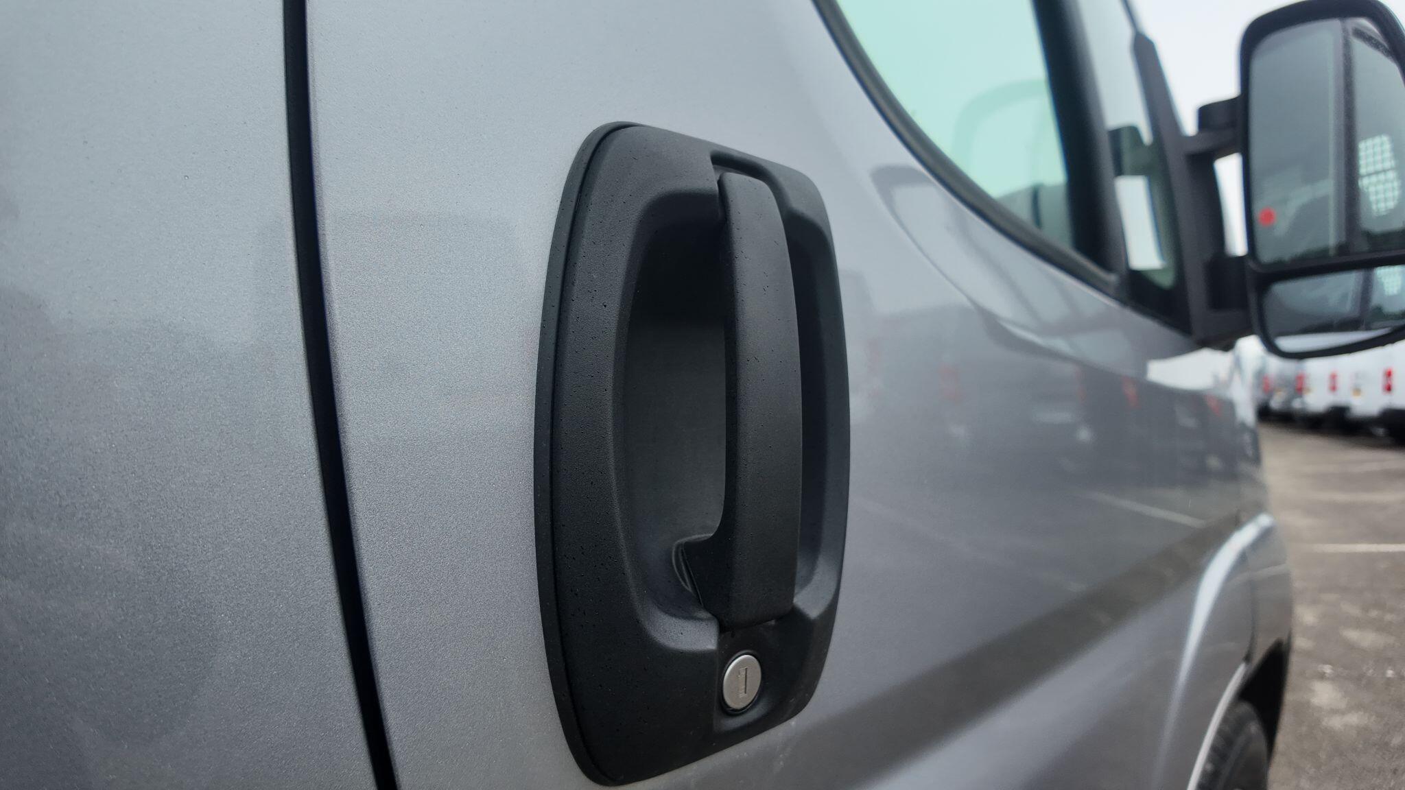 Citroen Relay 2.2 3.5t Enterprise L4 Euro 6 (s/s) 2dr (Heavy)