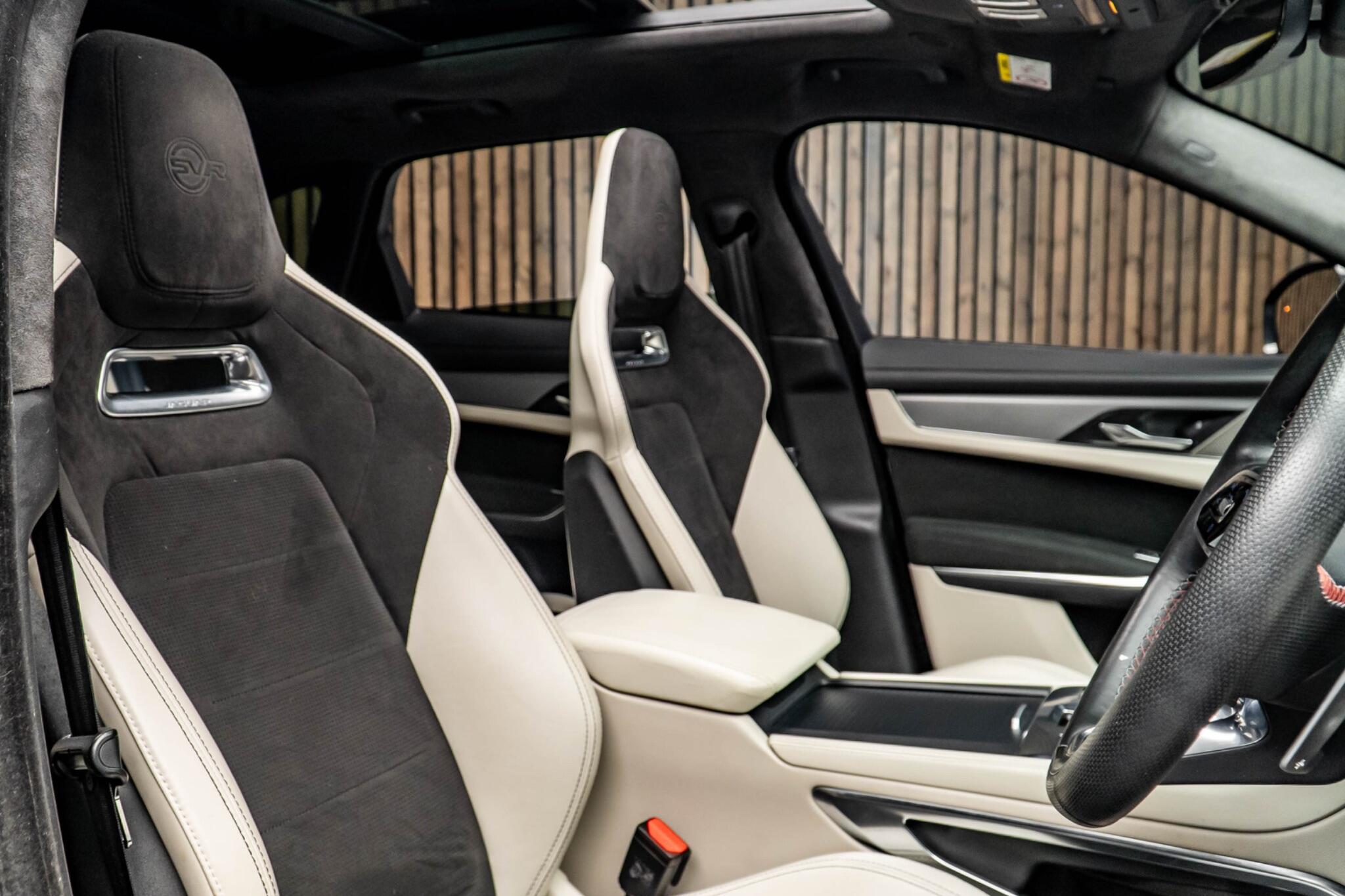 2021 JAGUAR F-PACE 5.0 P550 V8 SVR Quickshift AWD Euro 6 (s/s) 5dr 2