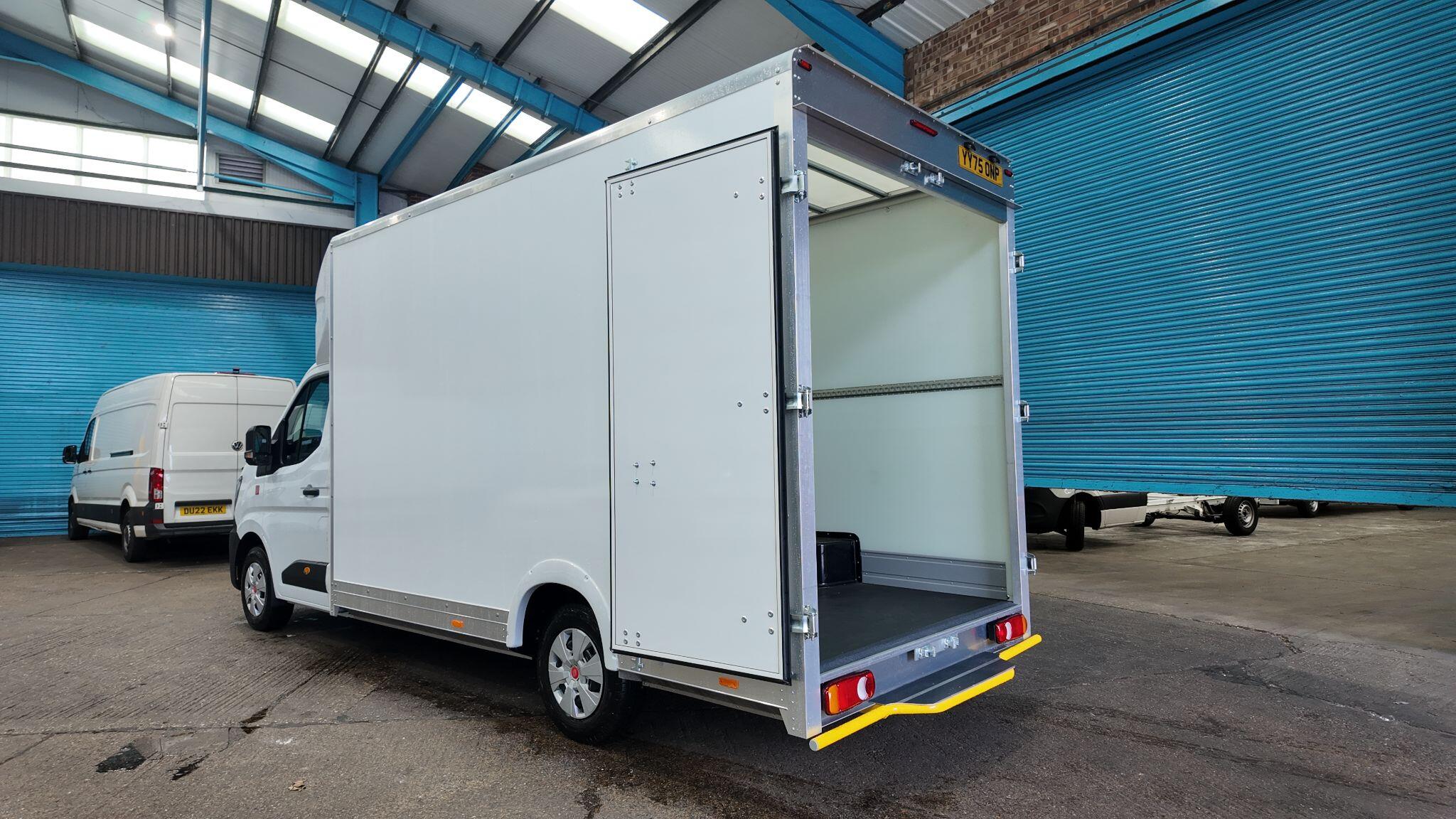 Renault Master 2.0 dCi LL35 Advance Platform Cab L3 H1 Euro 6 (s/s) 2dr