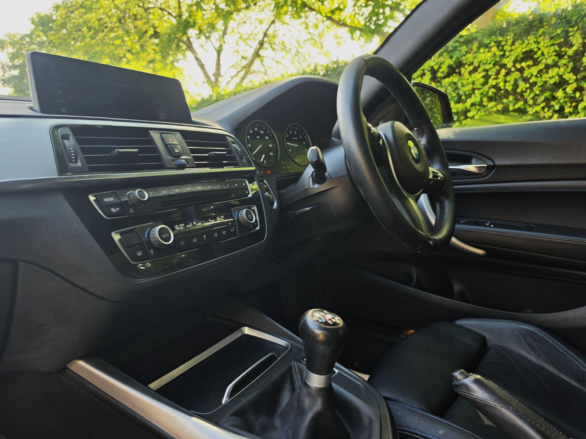 2018 BMW 1 Series 2.0 120i M Sport Shadow Edition Euro 6 (s/s) 3dr