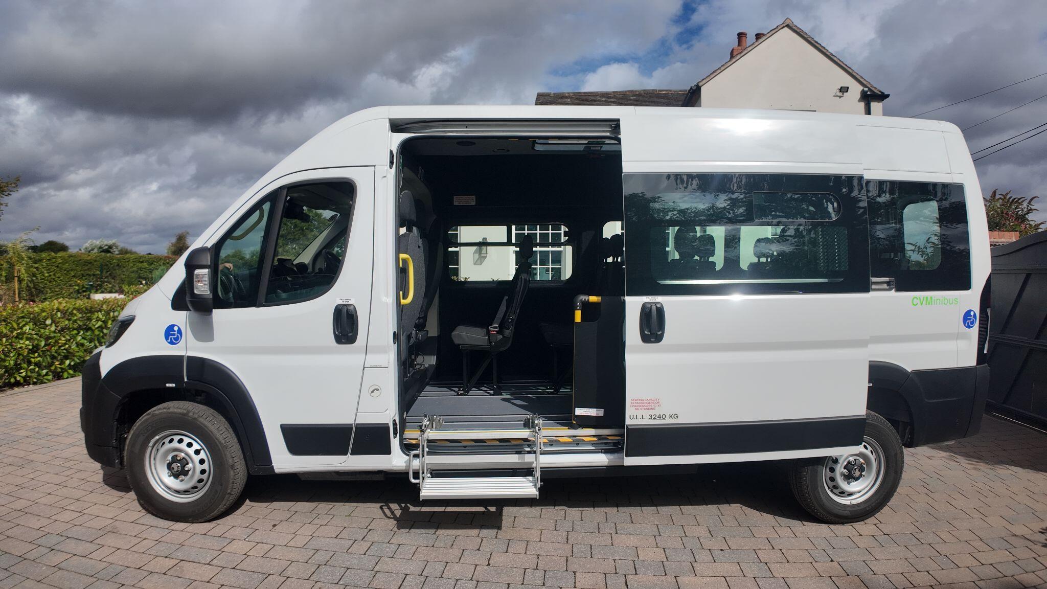 Vauxhall Movano Electric 4250 HD 110kWh Prime Auto L4 H2 5dr (11kW Charger)