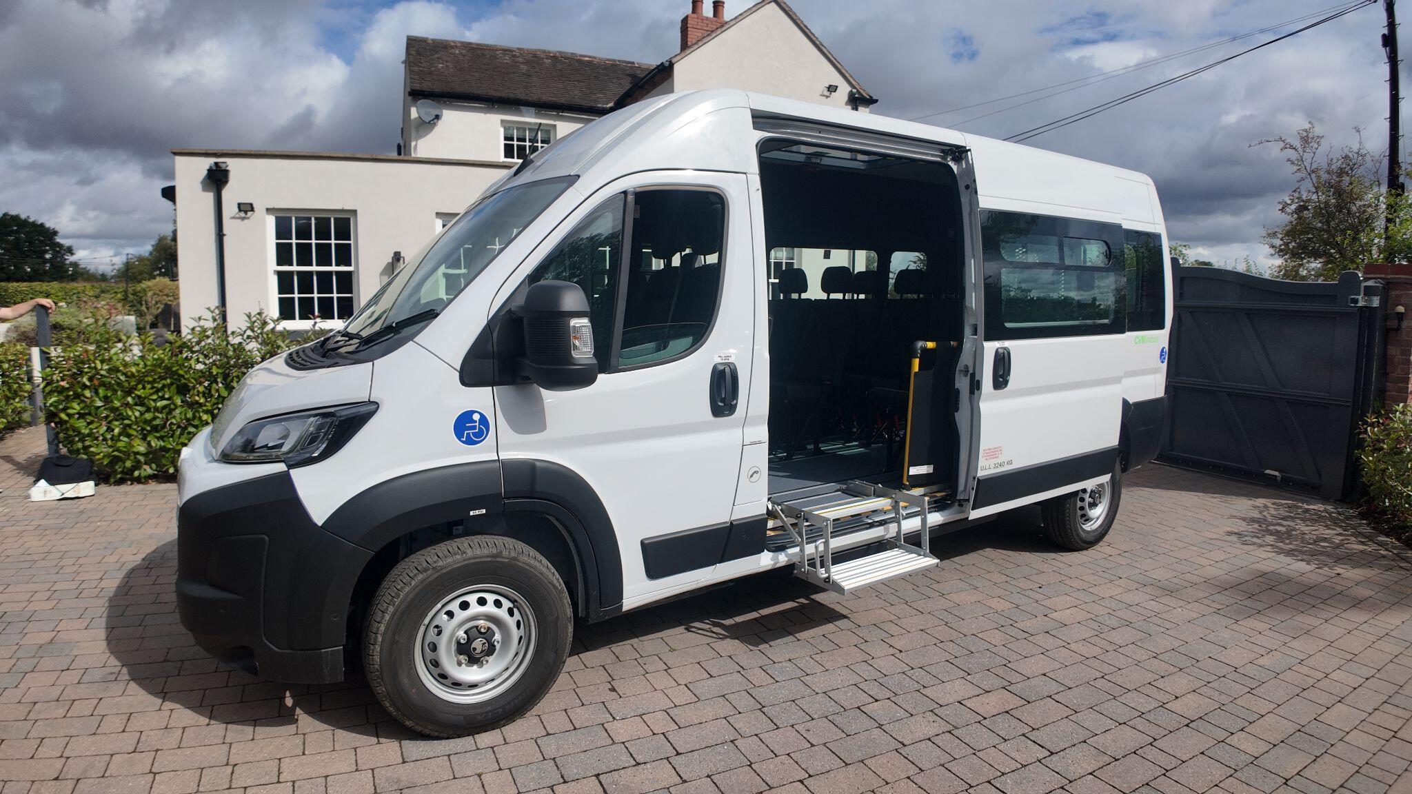 Vauxhall Movano Electric 4250 HD 110kWh Prime Auto L4 H2 5dr (11kW Charger)