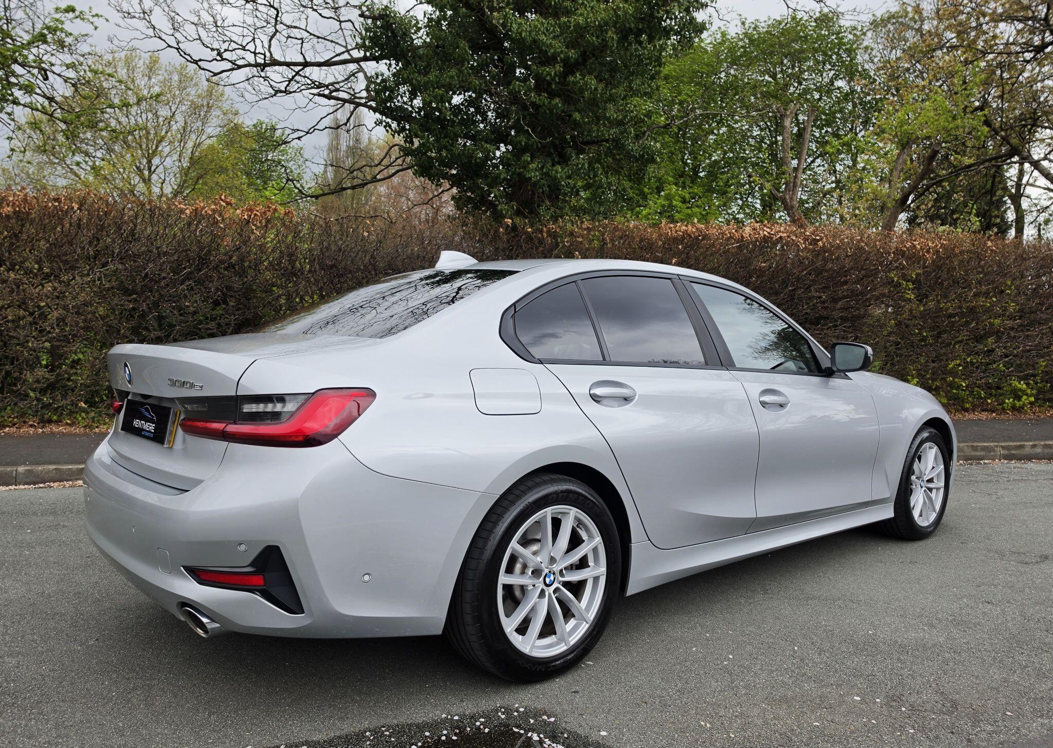 2019 BMW 3 Series 2.0 330e 12kWh SE Pro Auto Euro 6 (s/s) 4dr