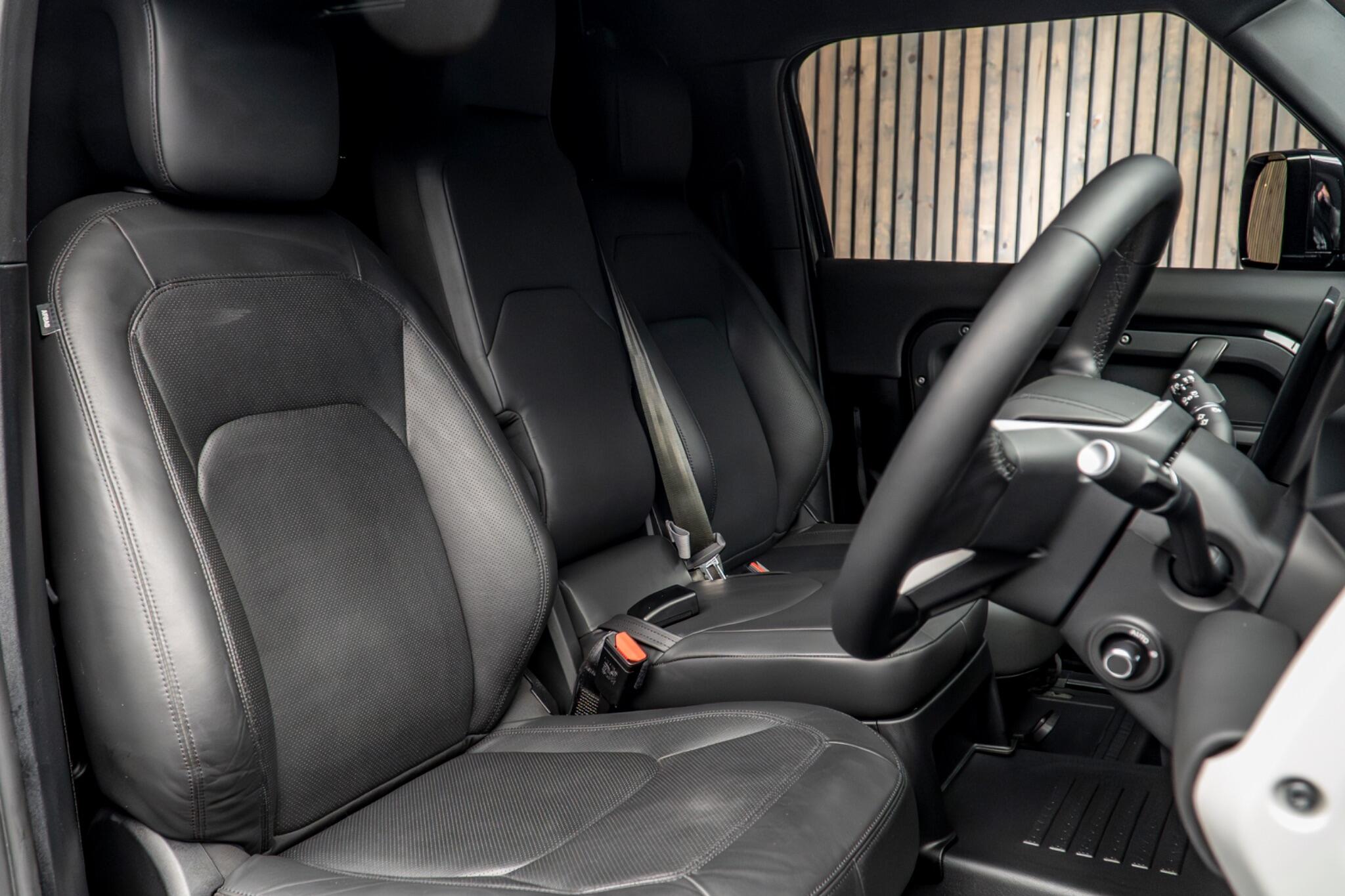 2024 LAND ROVER DEFENDER 90 3.0 D250 MHEV X-Dynamic HSE Hard Top SUV Auto 4WD SWB Euro 6 (s/s) 3dr 2