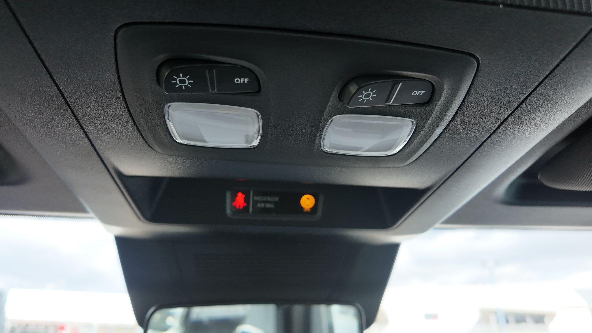 Renault Master 2.0 dCi LL35 Advance L3 H1 Euro 6 (s/s) 2dr (Rear Corner Pillars)