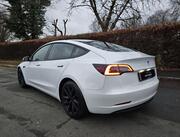 2021 Tesla Model 3 Standard Range Plus Auto RWD 4dr - Image 10