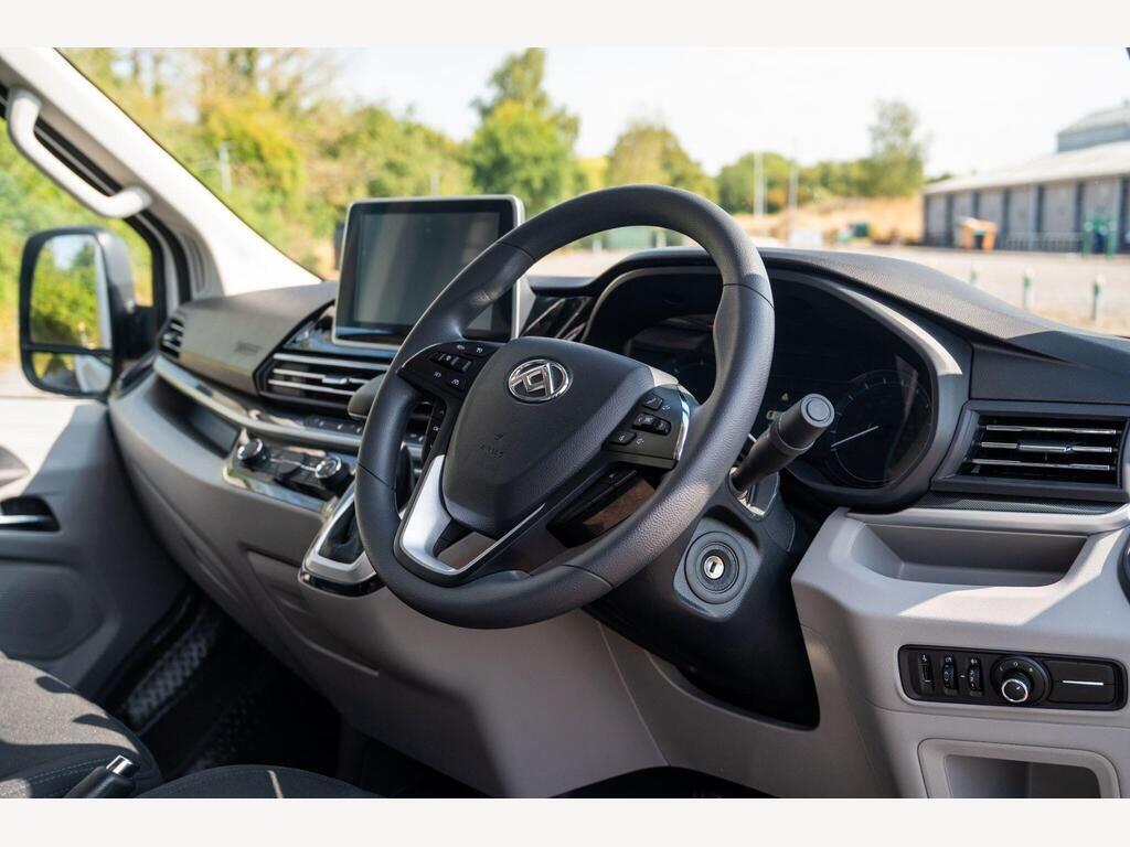 MAXUS eDeliver 9 65kWh Auto FWD L3 2dr