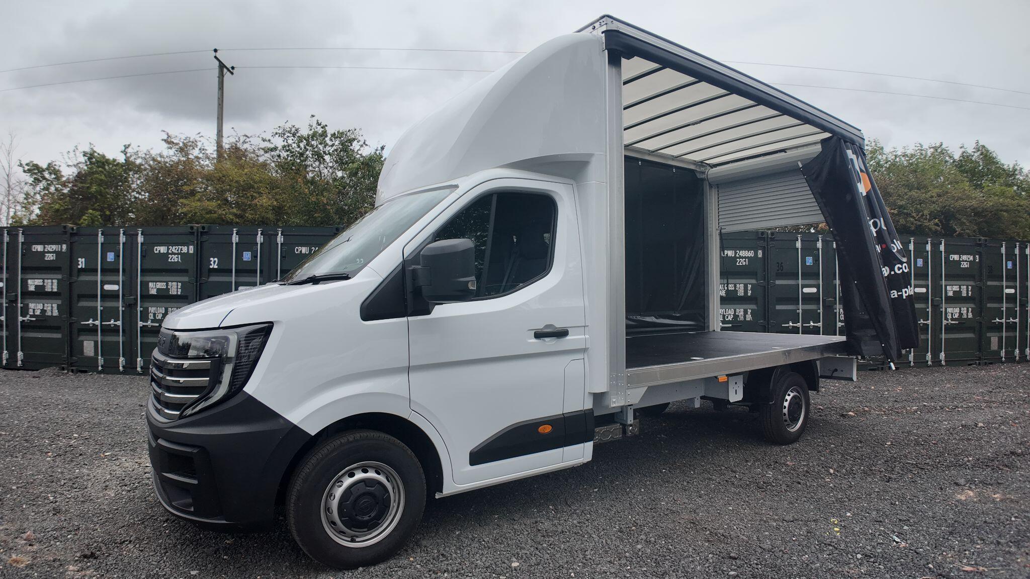Nissan Interstar 2.0 dCi 35 Acenta L3 Euro 6 (s/s) 2dr