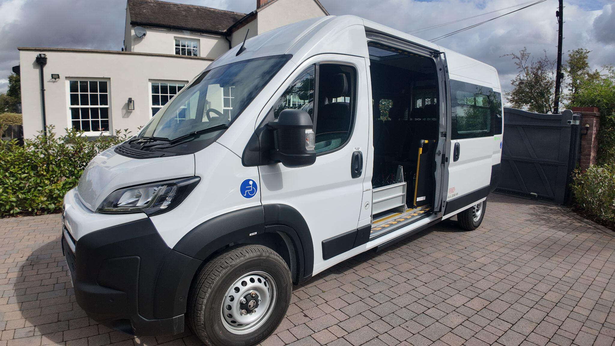 Vauxhall Movano Electric 4250 HD 110kWh Prime Auto L4 H2 5dr (11kW Charger)