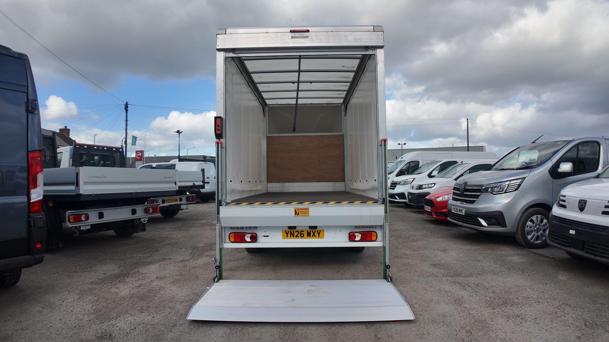Renault Master 2.0 dCi LL35 Advance L3 H1 Euro 6 (s/s) 2dr