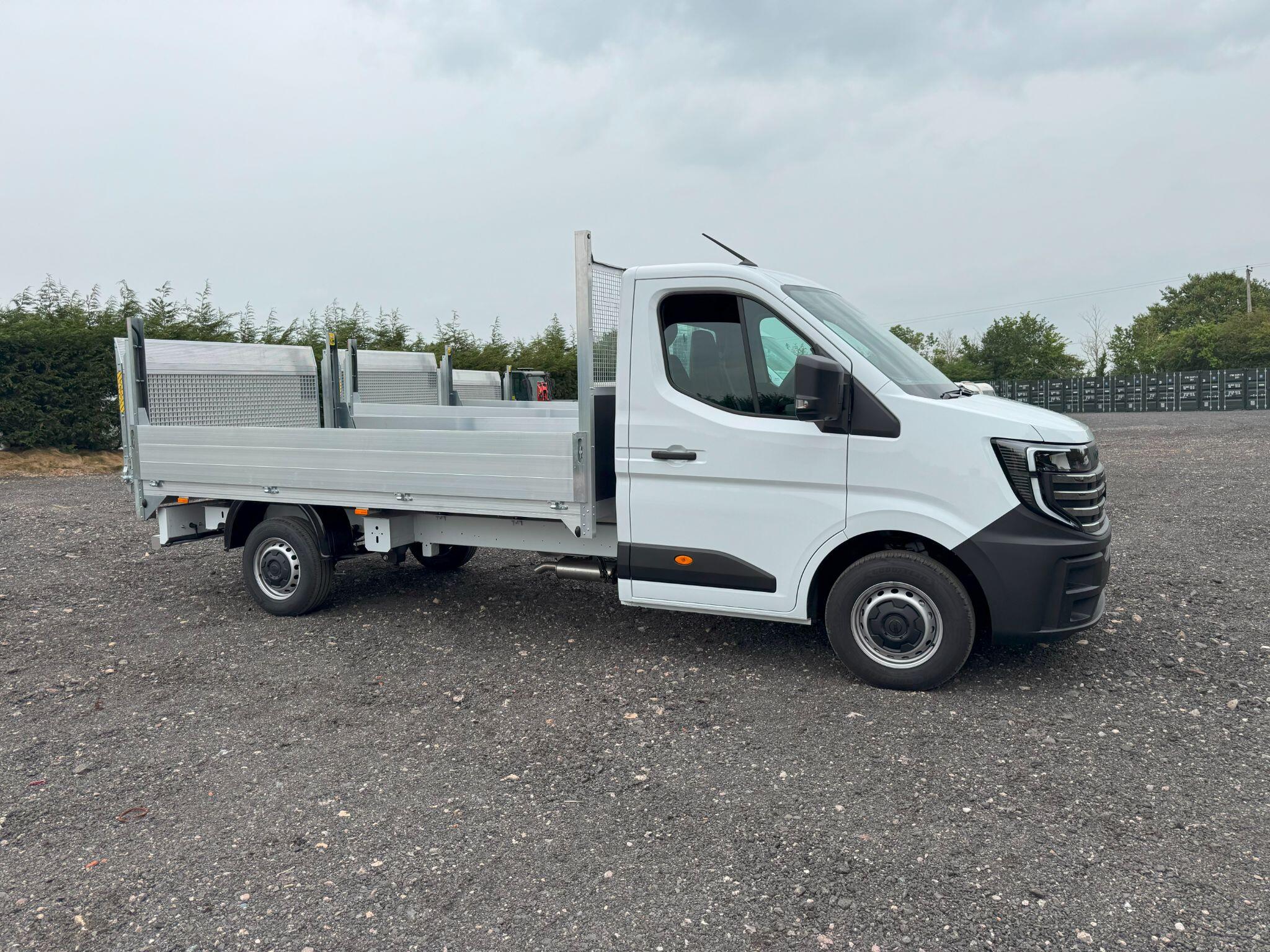 Nissan Interstar 2.0 dCi 35 Acenta L3 Euro 6 (s/s) 2dr