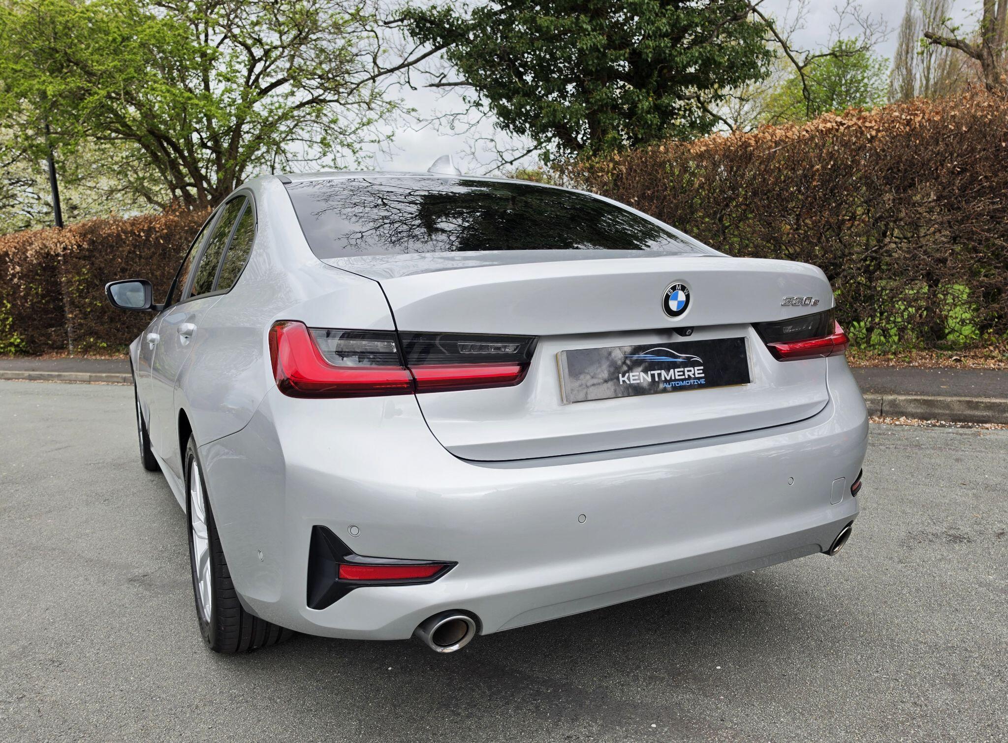 2019 BMW 3 Series 2.0 330e 12kWh SE Pro Auto Euro 6 (s/s) 4dr