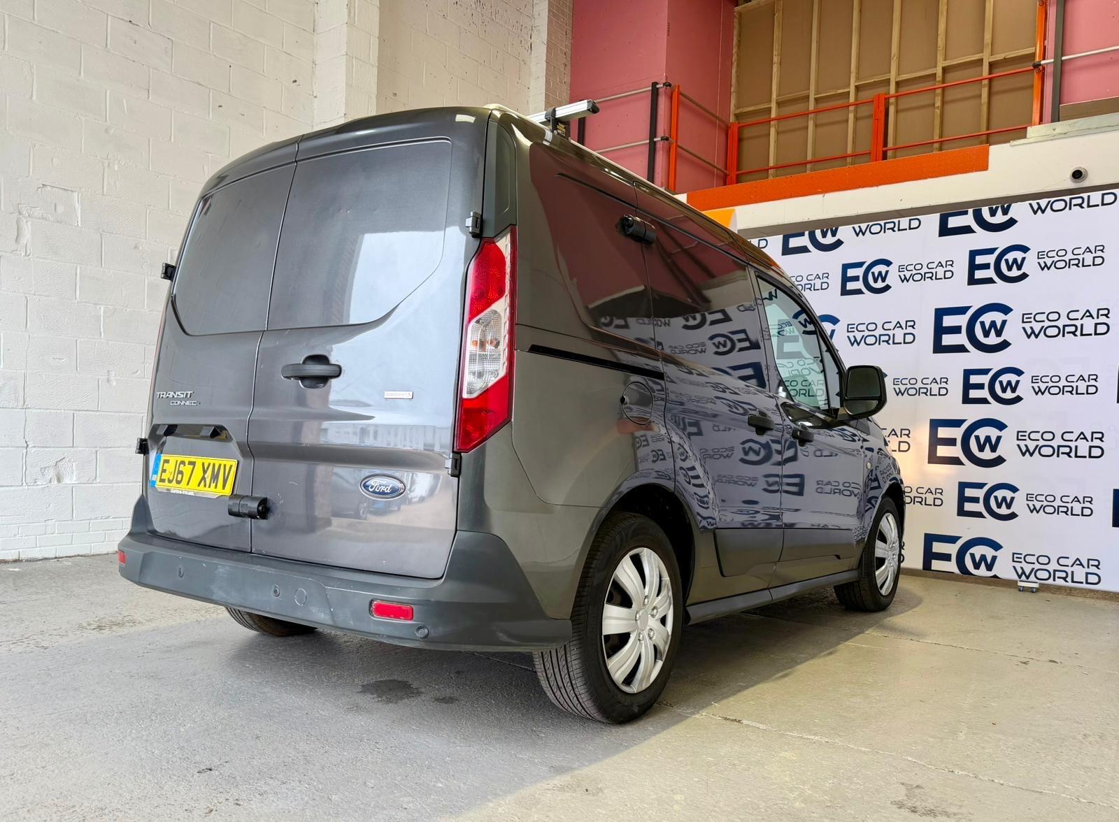 Ford Transit Connect - photo 12