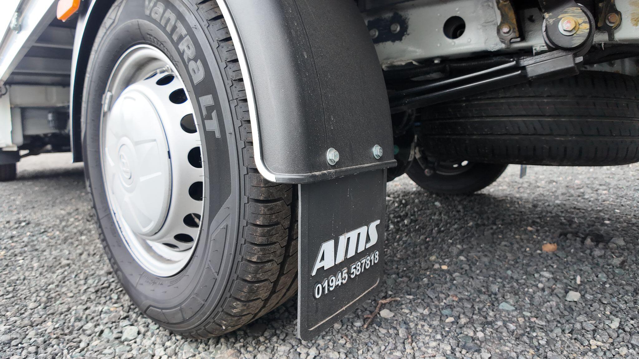 MAXUS Deliver 9 2.0l 150ps L3 Diesel RWD 4m TM Dropside