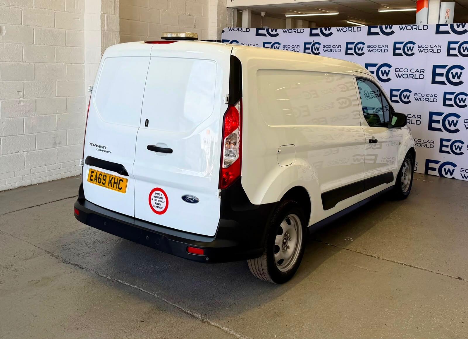 Ford Transit Connect - photo 8
