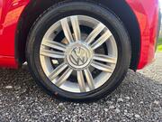 2017 Volkswagen up! 1.0 High up! Euro 6 (s/s) 5dr - Image 11
