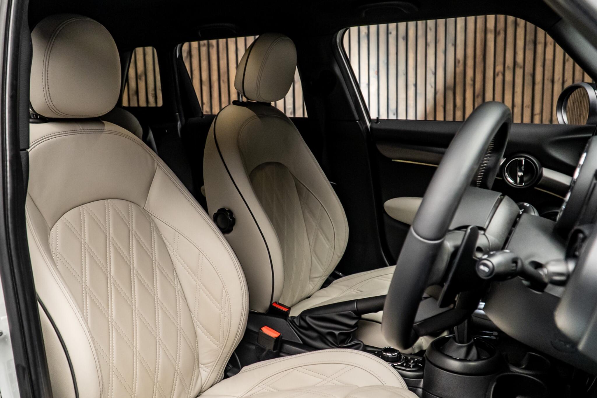 2021 MINI HATCH 2.0 Cooper S Exclusive Steptronic Euro 6 (s/s) 5dr 2