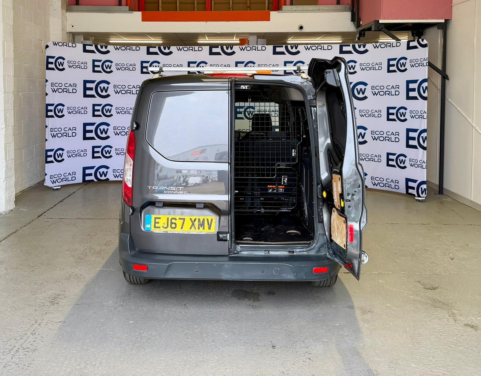 Ford Transit Connect - photo 14
