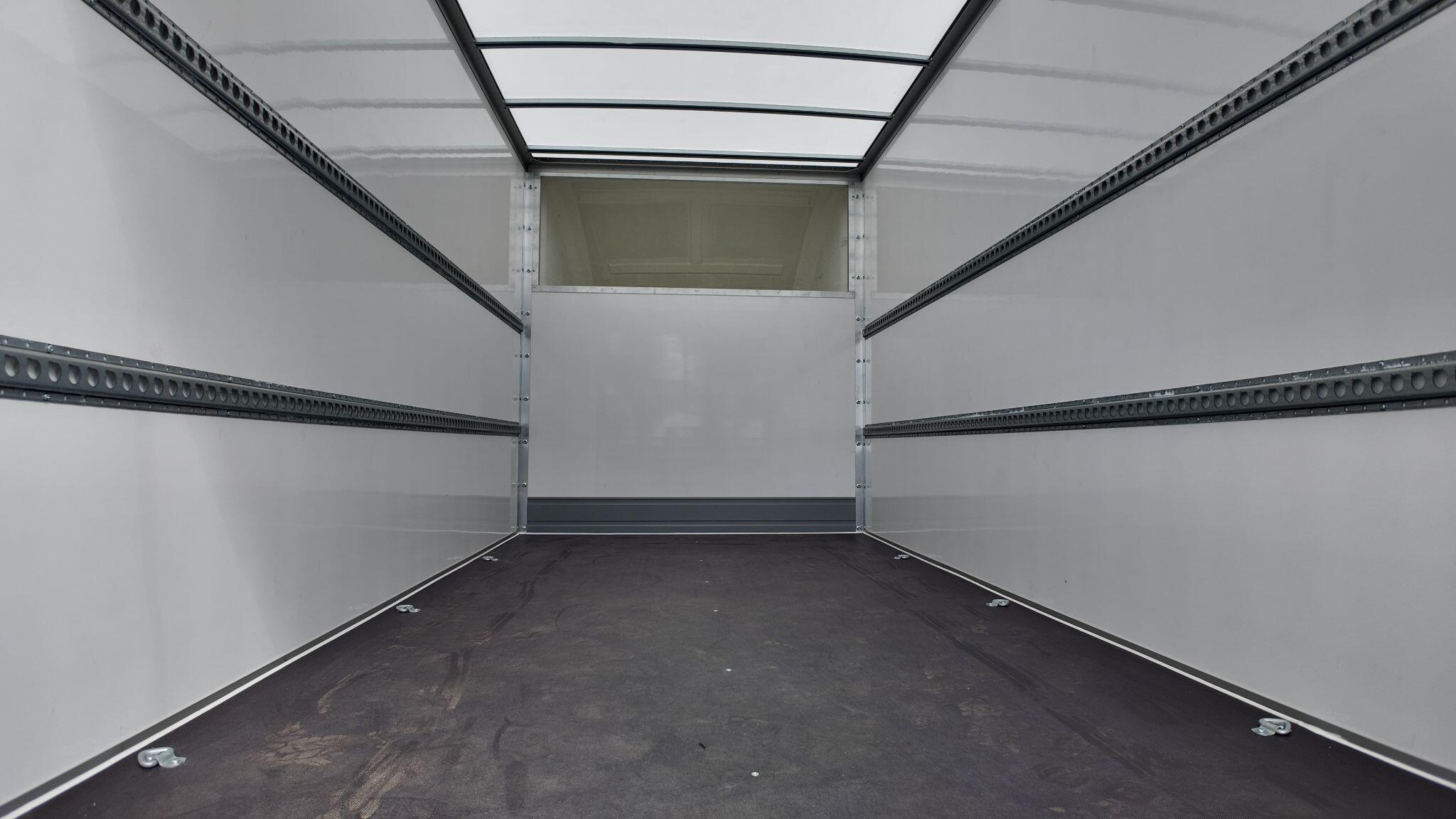 Ford E-Transit 425 68kWh Trend Auto RWD L3 2dr