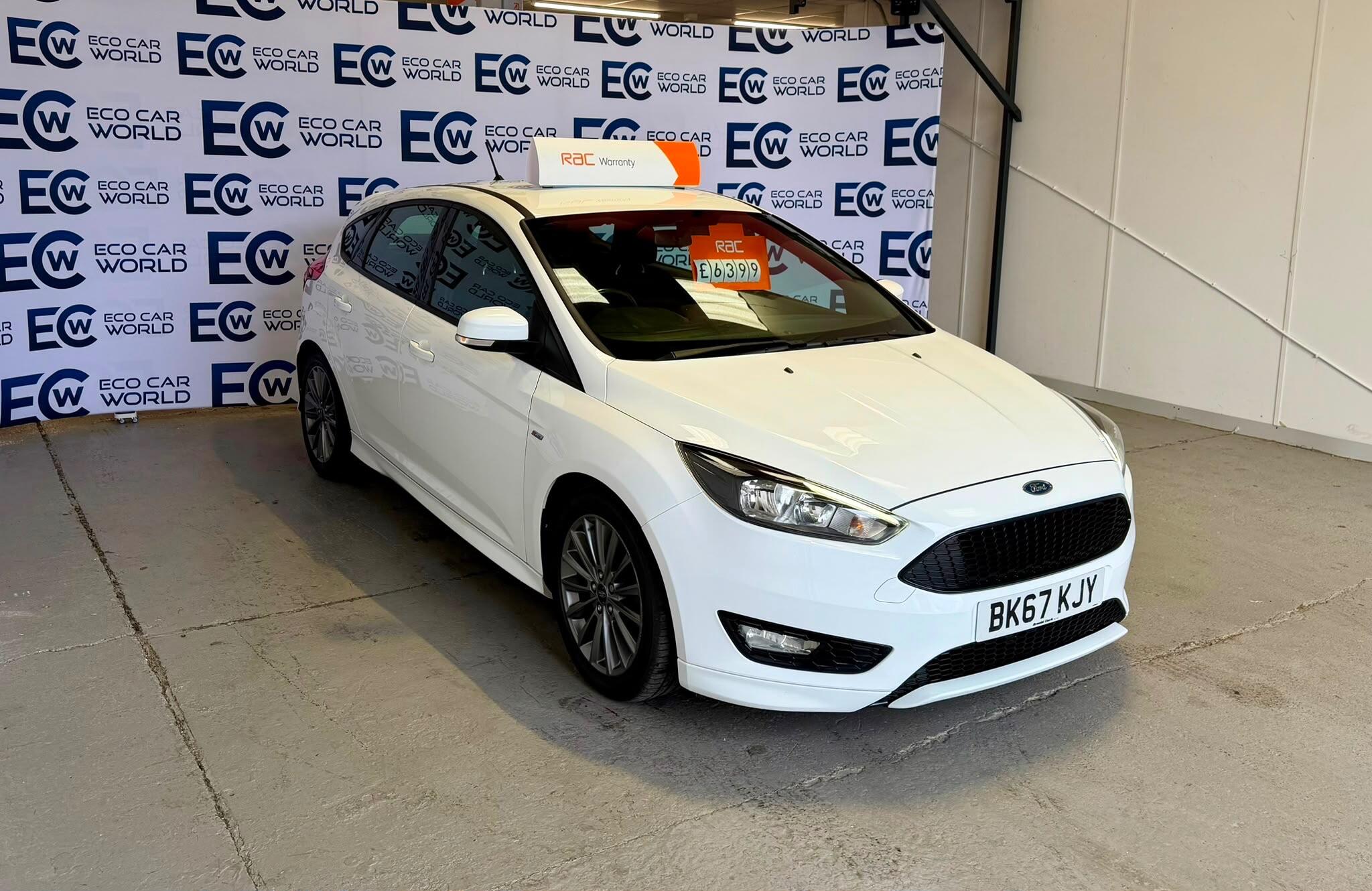 Ford Focus - photo 2