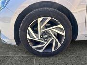 2024 Hyundai i20 1.0 T-GDi Advance Hatchback 5dr Petrol DCT Euro 6 (s/s) (100 ps) - Image 13
