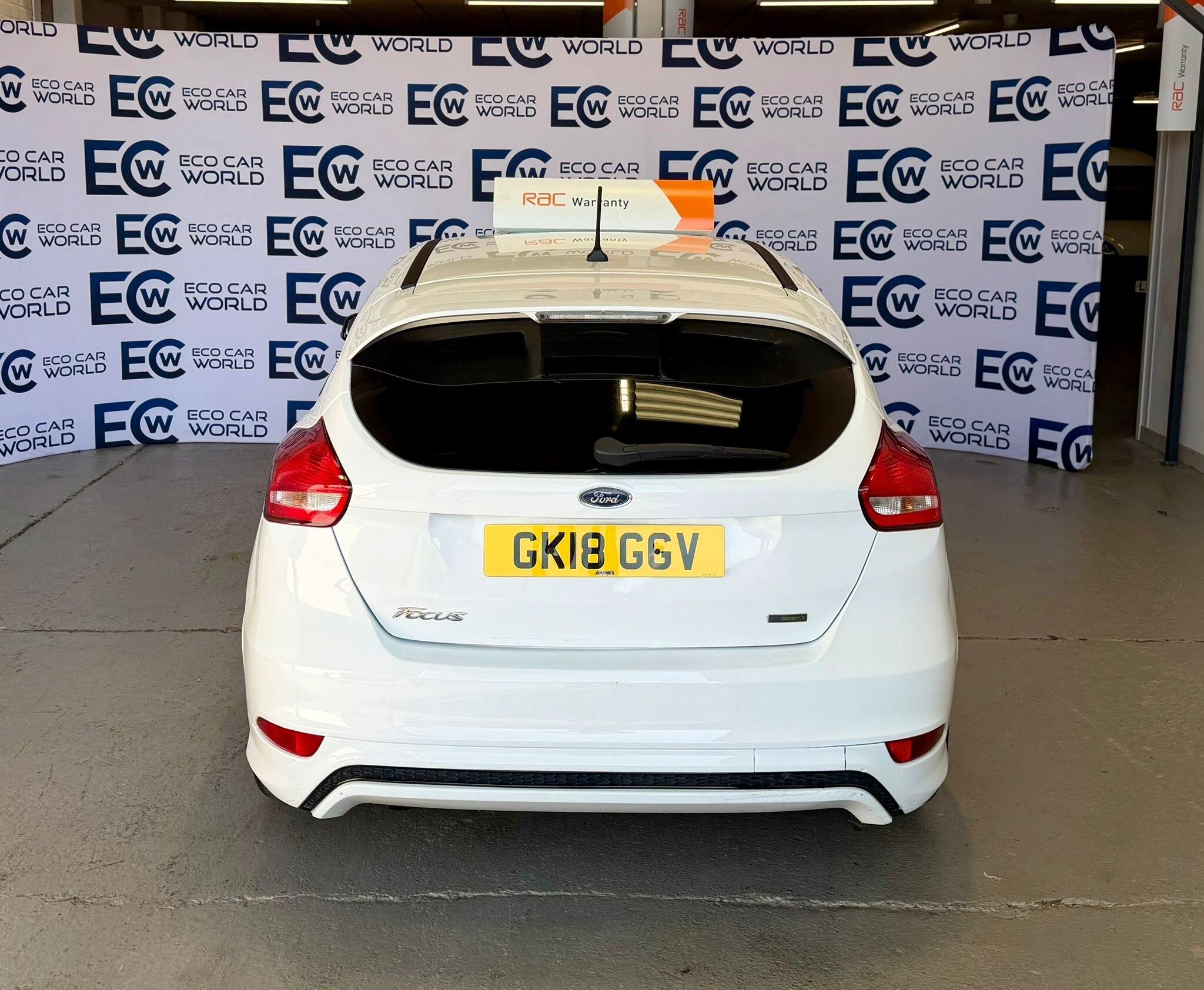 Ford Focus - photo 12