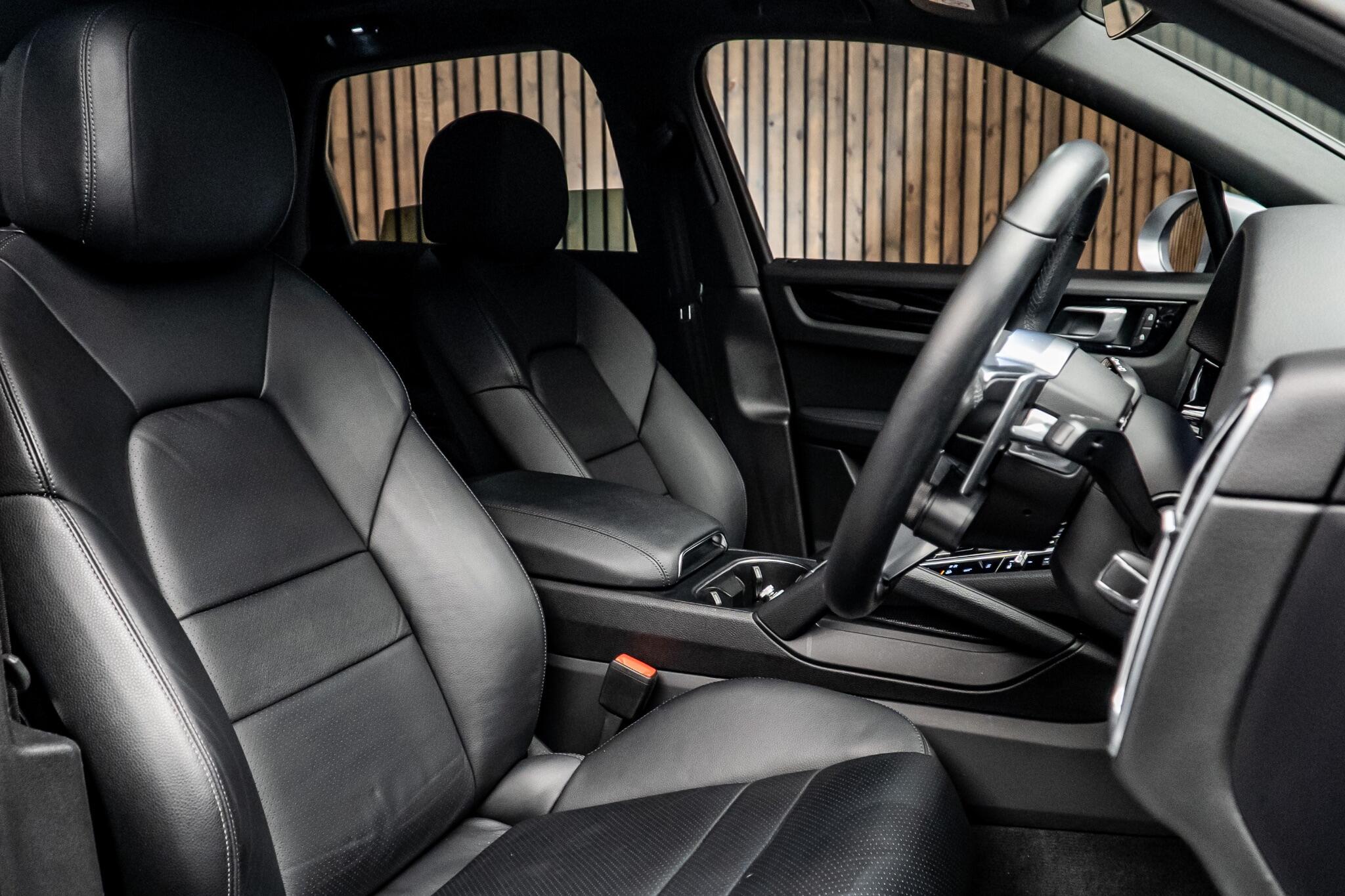 2021 PORSCHE CAYENNE 3.0 V6 E-Hybrid 17.9kWh TiptronicS 4WD Euro 6 (s/s) 5dr (3.6kW Charger) 2