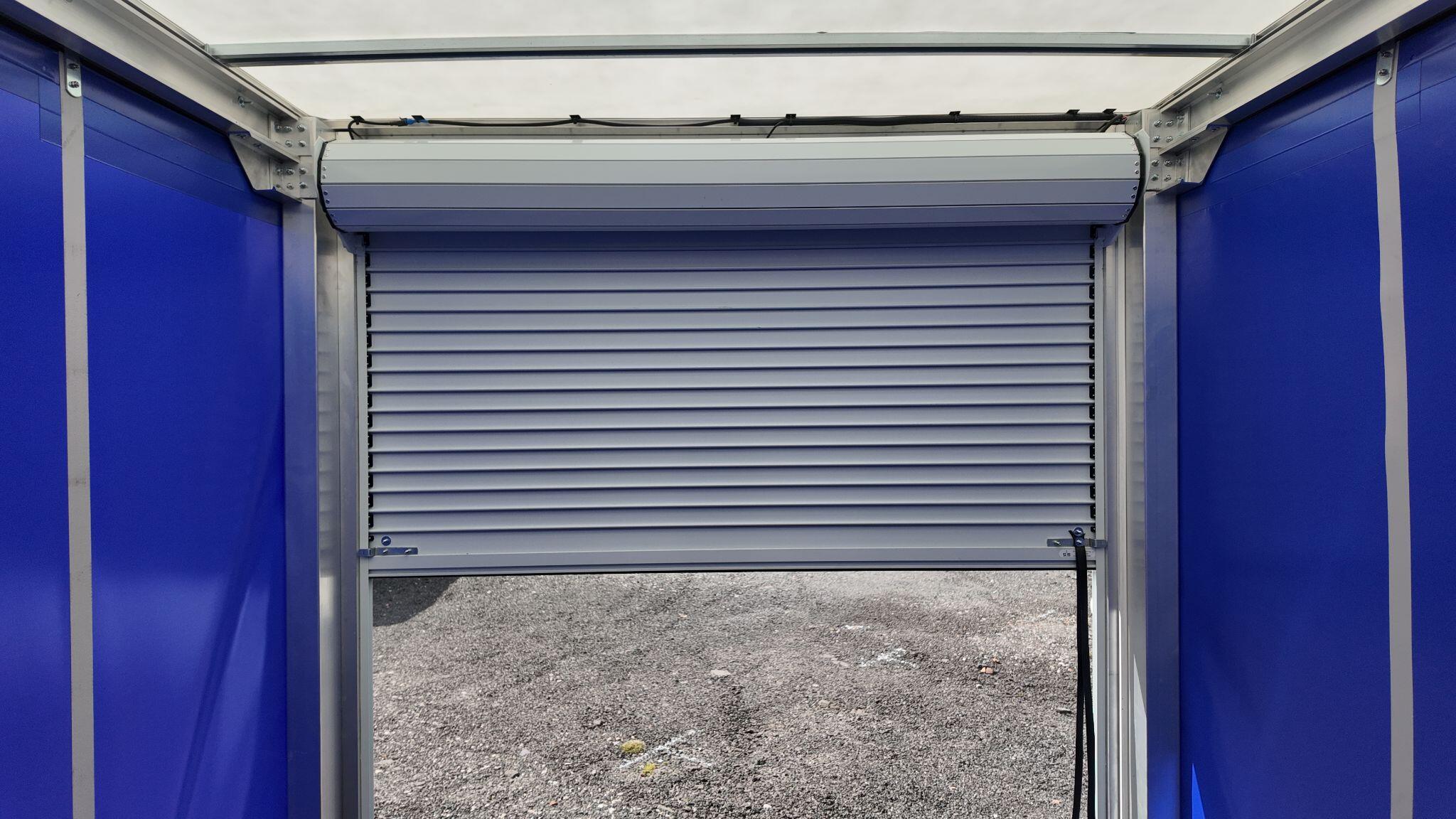 MAXUS Deliver 9 2.0l 150ps L3 Diesel RWD 4.15m Curtain