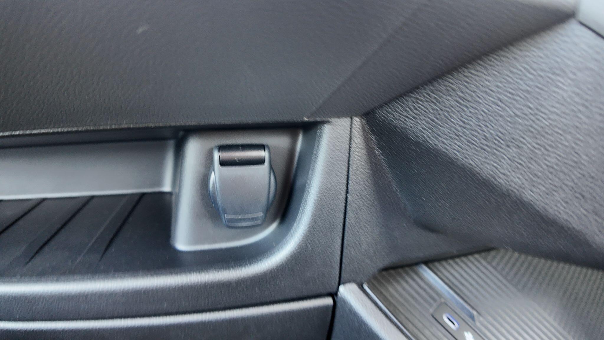 Renault Master 2.0 dCi LL35 Advance L3 H1 Euro 6 (s/s) 2dr (Rear Corner Pillars)