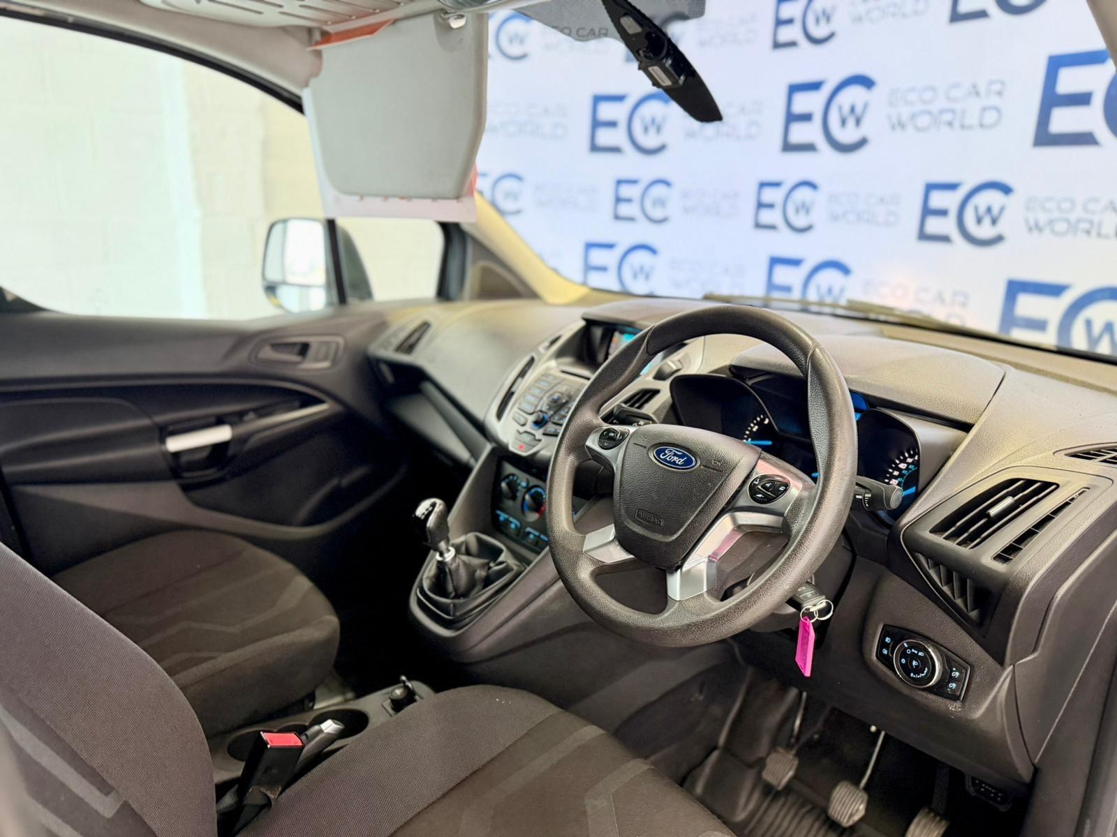 Ford Transit Connect - photo 17