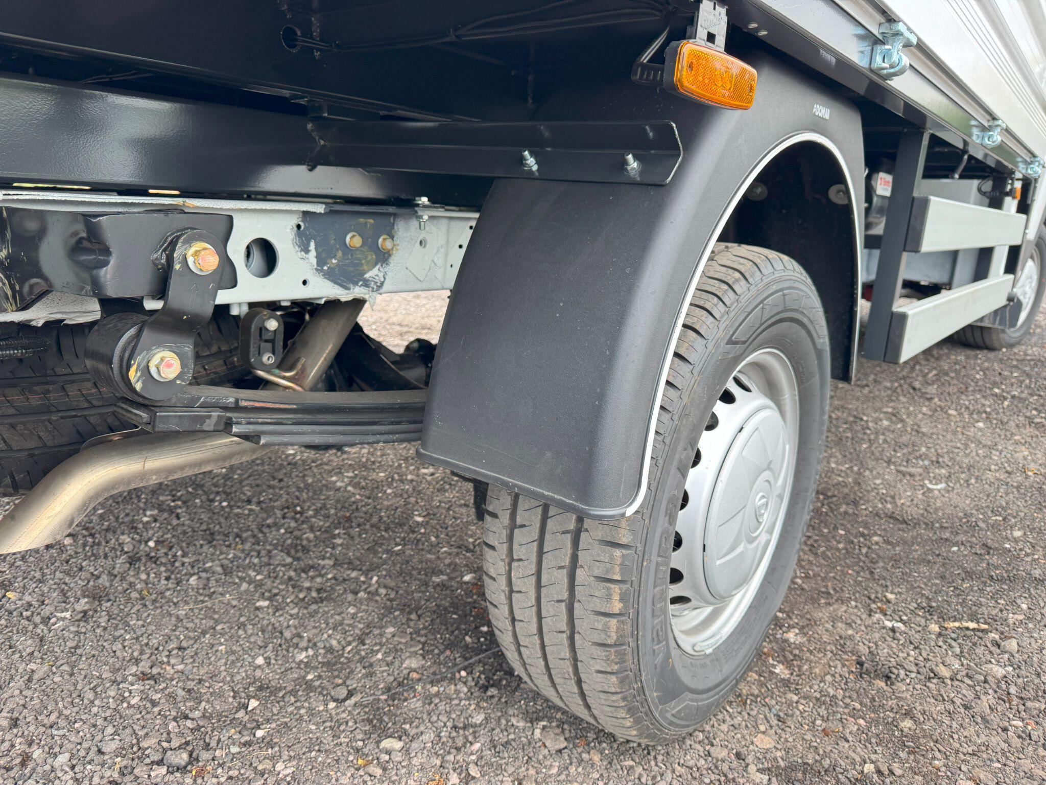 MAXUS Deliver 9 2.0l 150ps L3 Diesel RWD Tipper