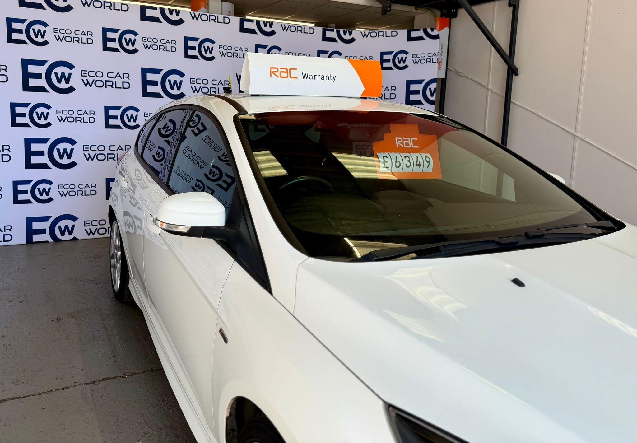 Ford Focus - photo 19