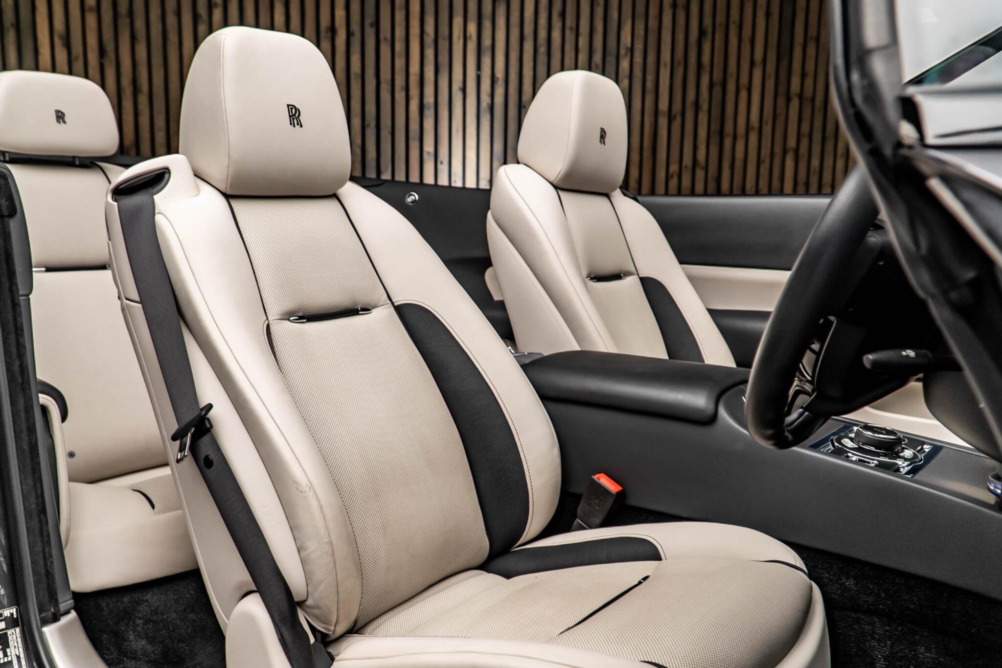 2021 ROLLS-ROYCE DAWN 6.6 V12 Auto Euro 6 2dr 2