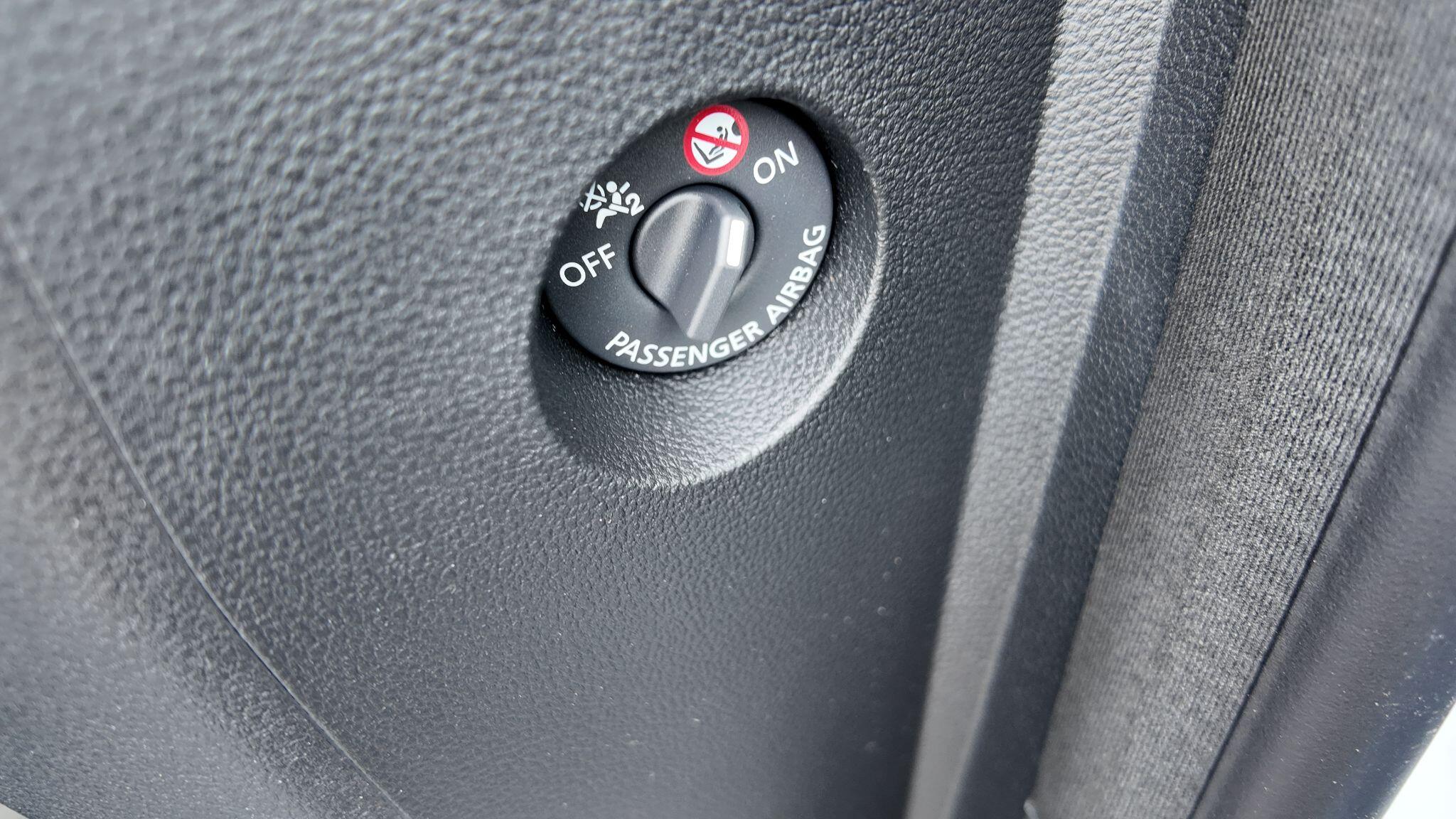 Nissan Interstar 2.0 dCi 35 Acenta L2 Euro 6 (s/s) 2dr