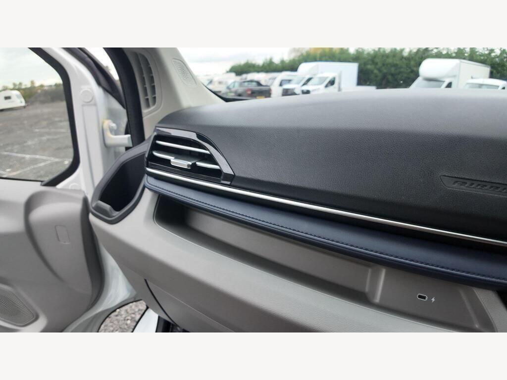 MAXUS eDeliver 9 65kWh Auto FWD L3 2dr