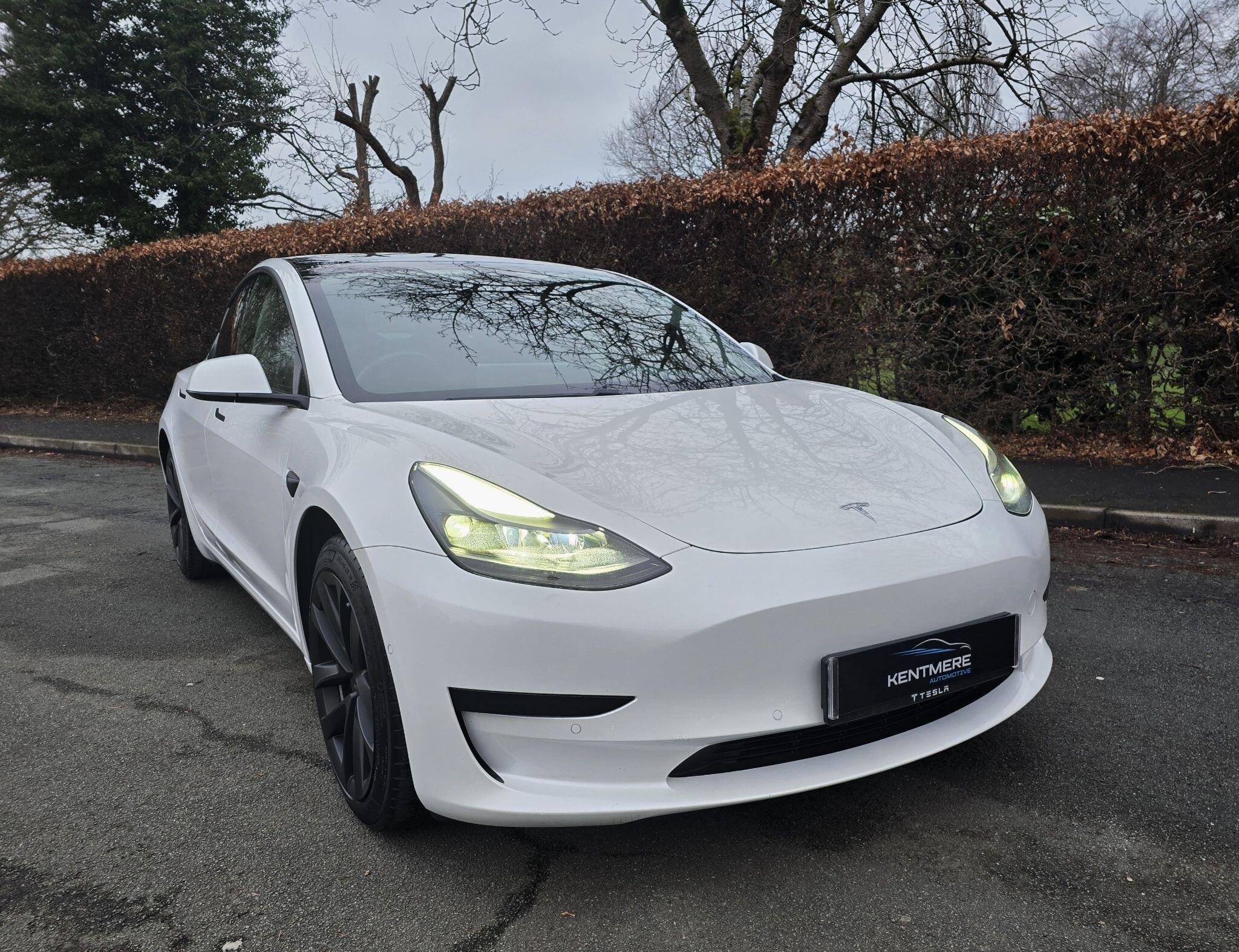 2021 Tesla Model 3 Standard Range Plus Auto RWD 4dr