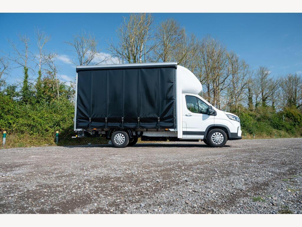 MAXUS eDeliver 9 eDeliver 9 N2 L3 65kwh  Curtainside