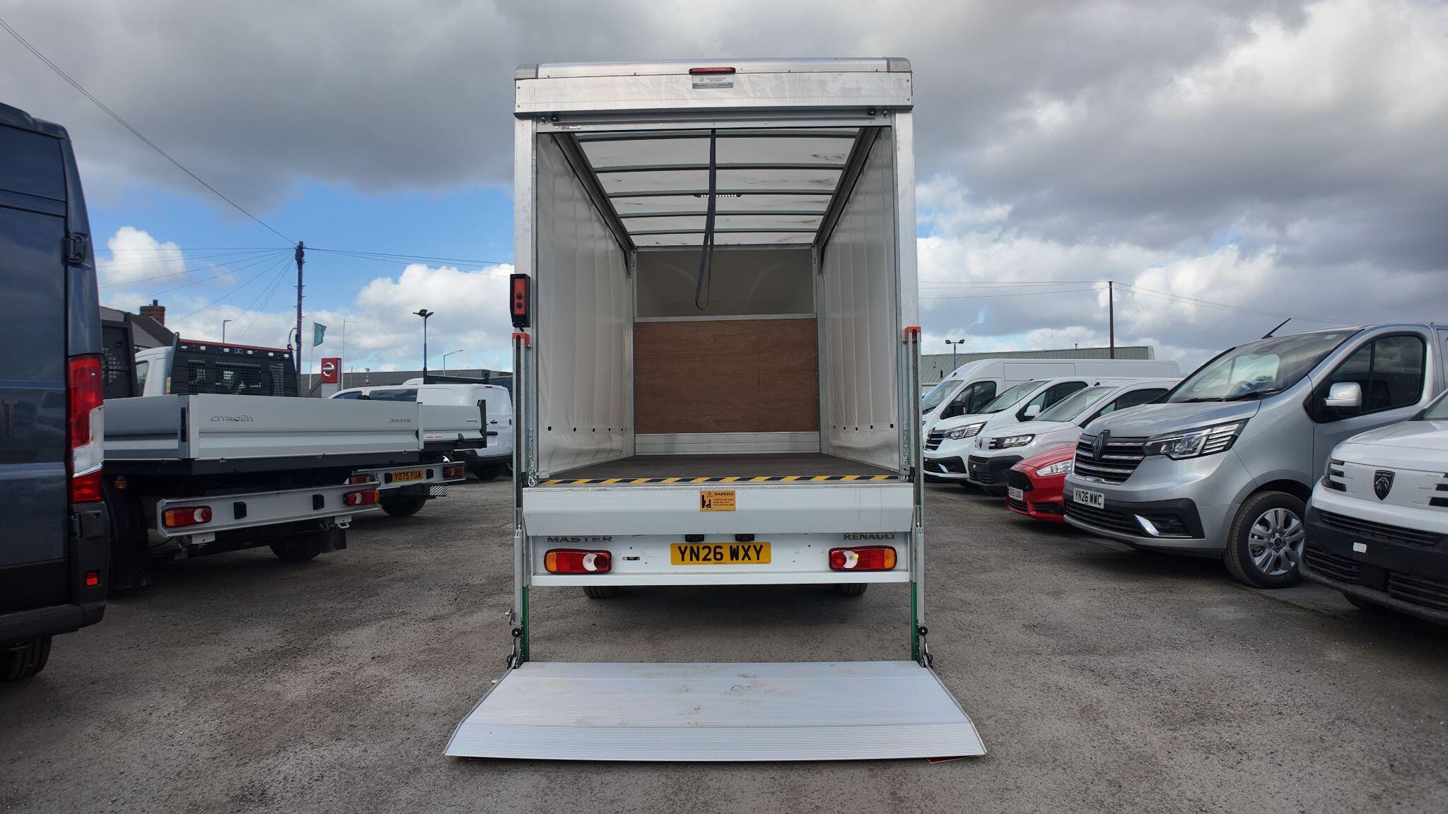 Renault Master 2.0 dCi LL35 Advance L3 H1 Euro 6 (s/s) 2dr