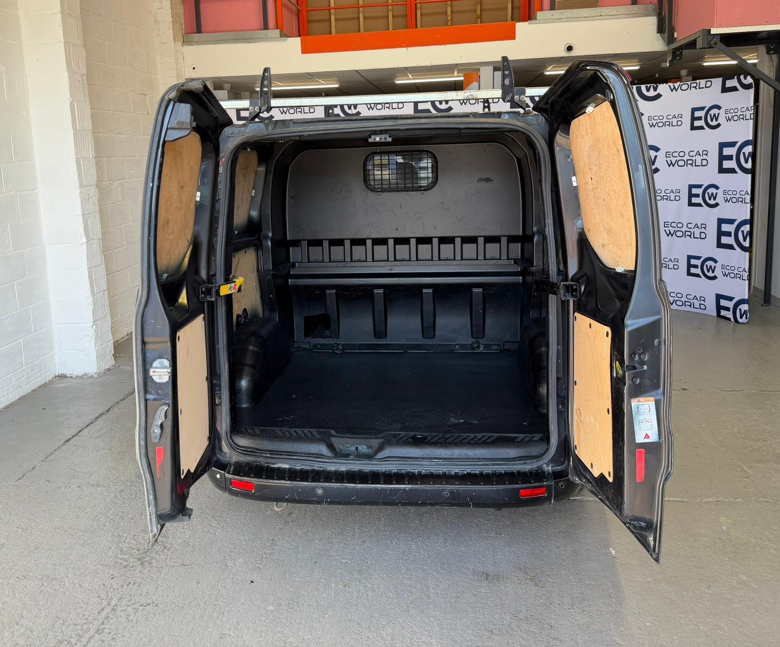 Ford Transit Custom - photo 14