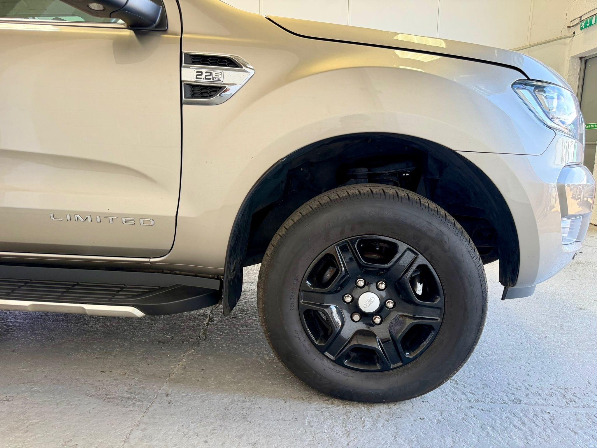 Ford Ranger - photo 15